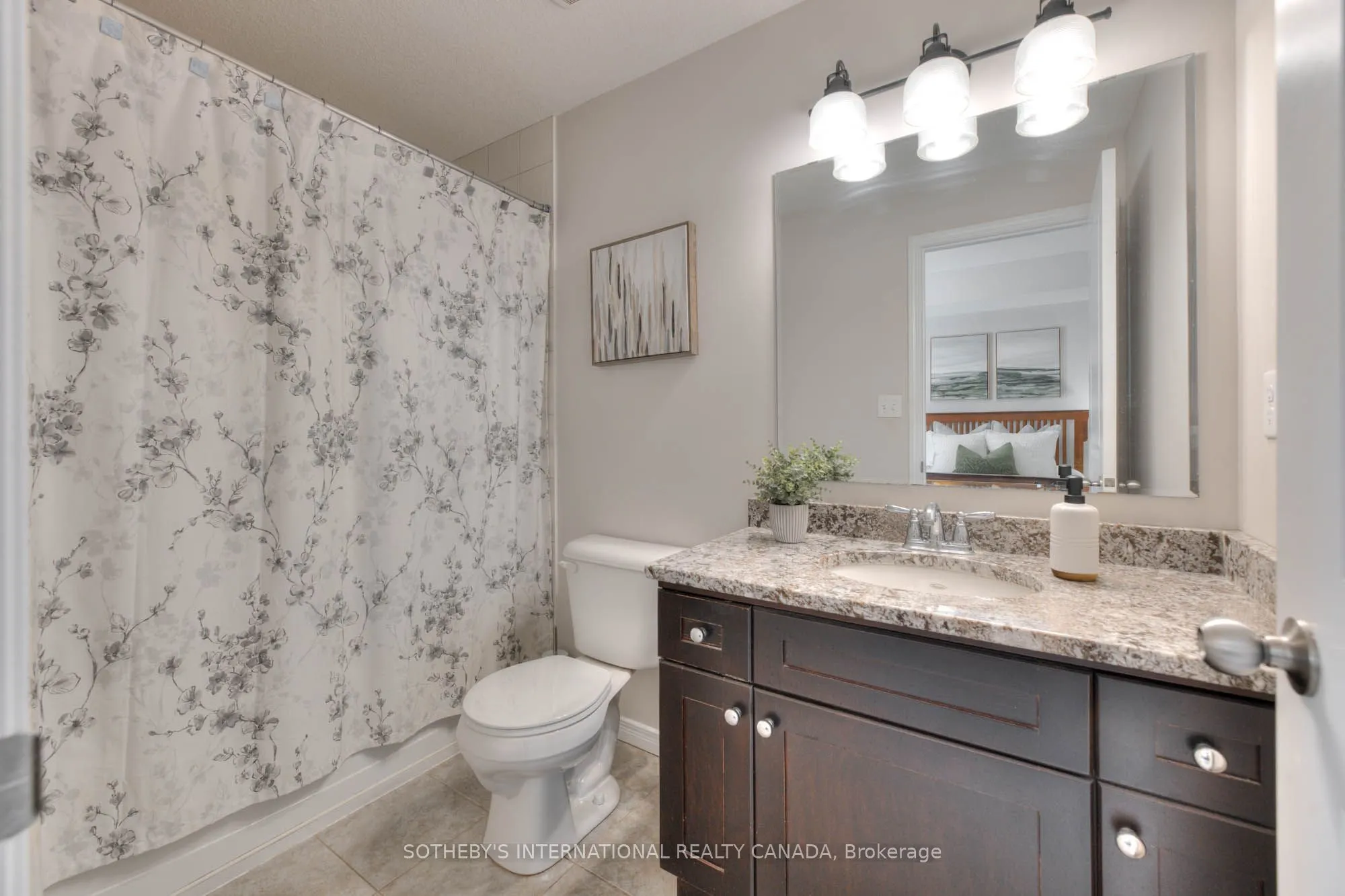 208 Jessica Crescent, #Unit # A
