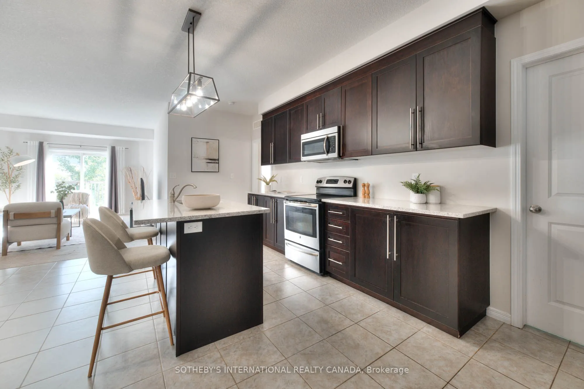 208 Jessica Crescent, #Unit # A