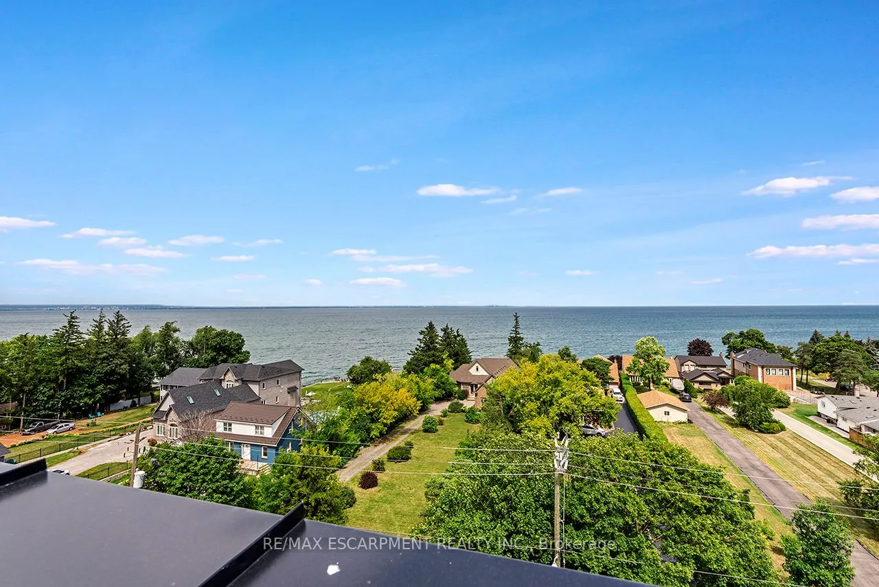 600 North Service Road, #606