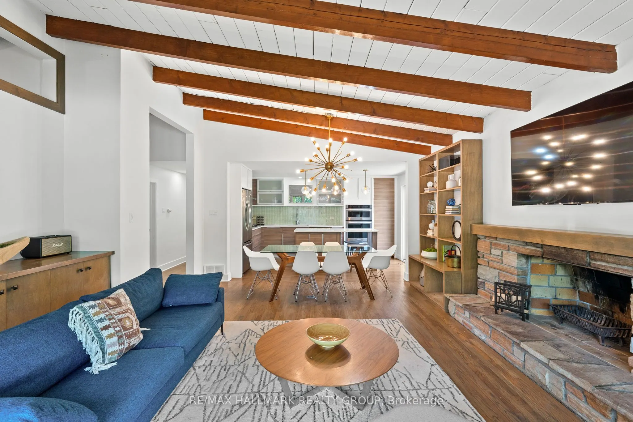 377 Summit Avenue