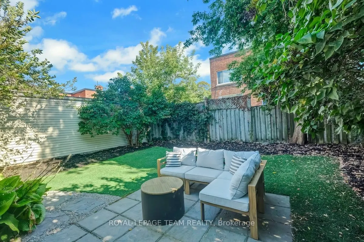 8 Pretoria Avenue