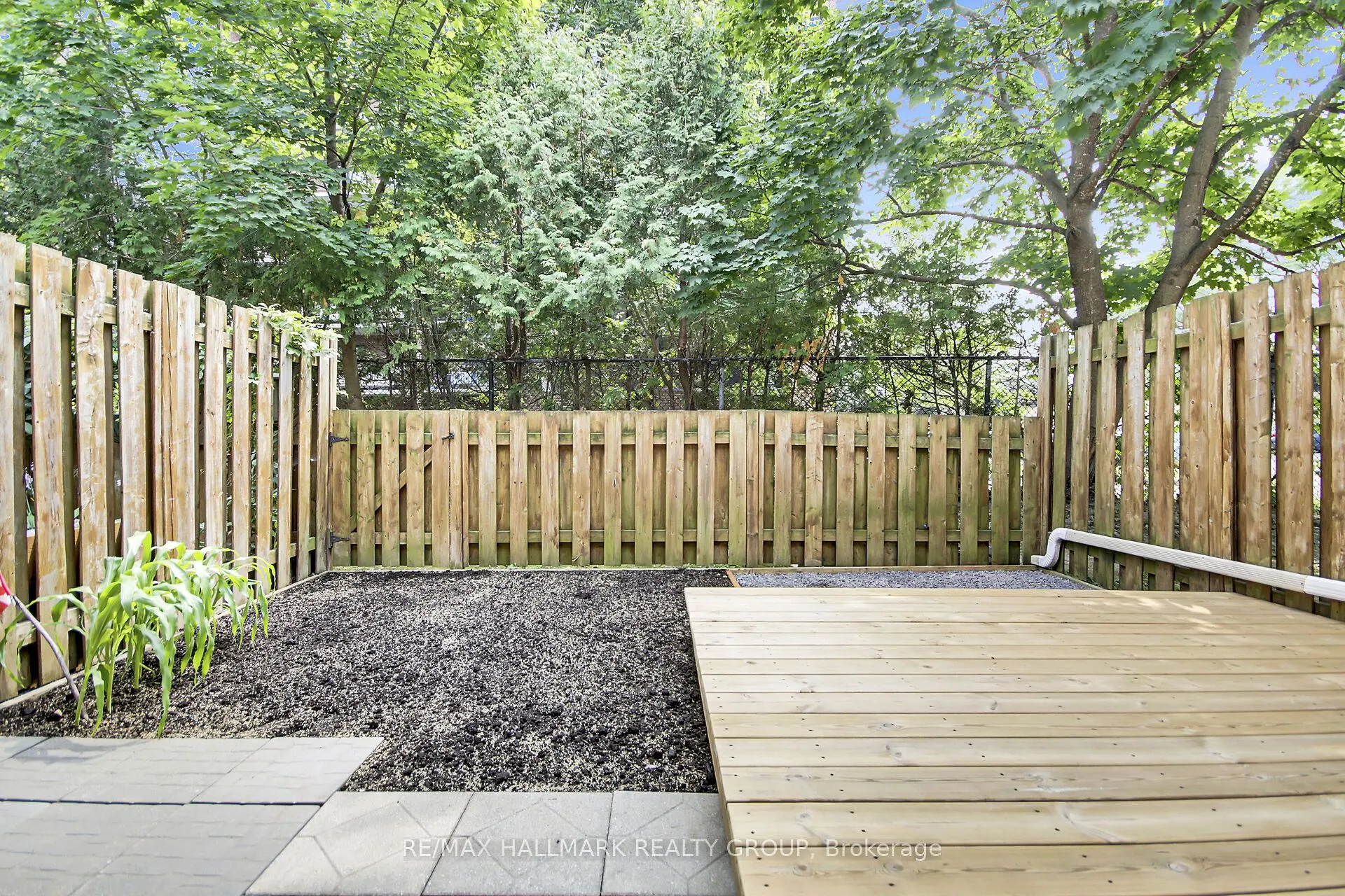 2570 SOUTHVALE Crescent, #113