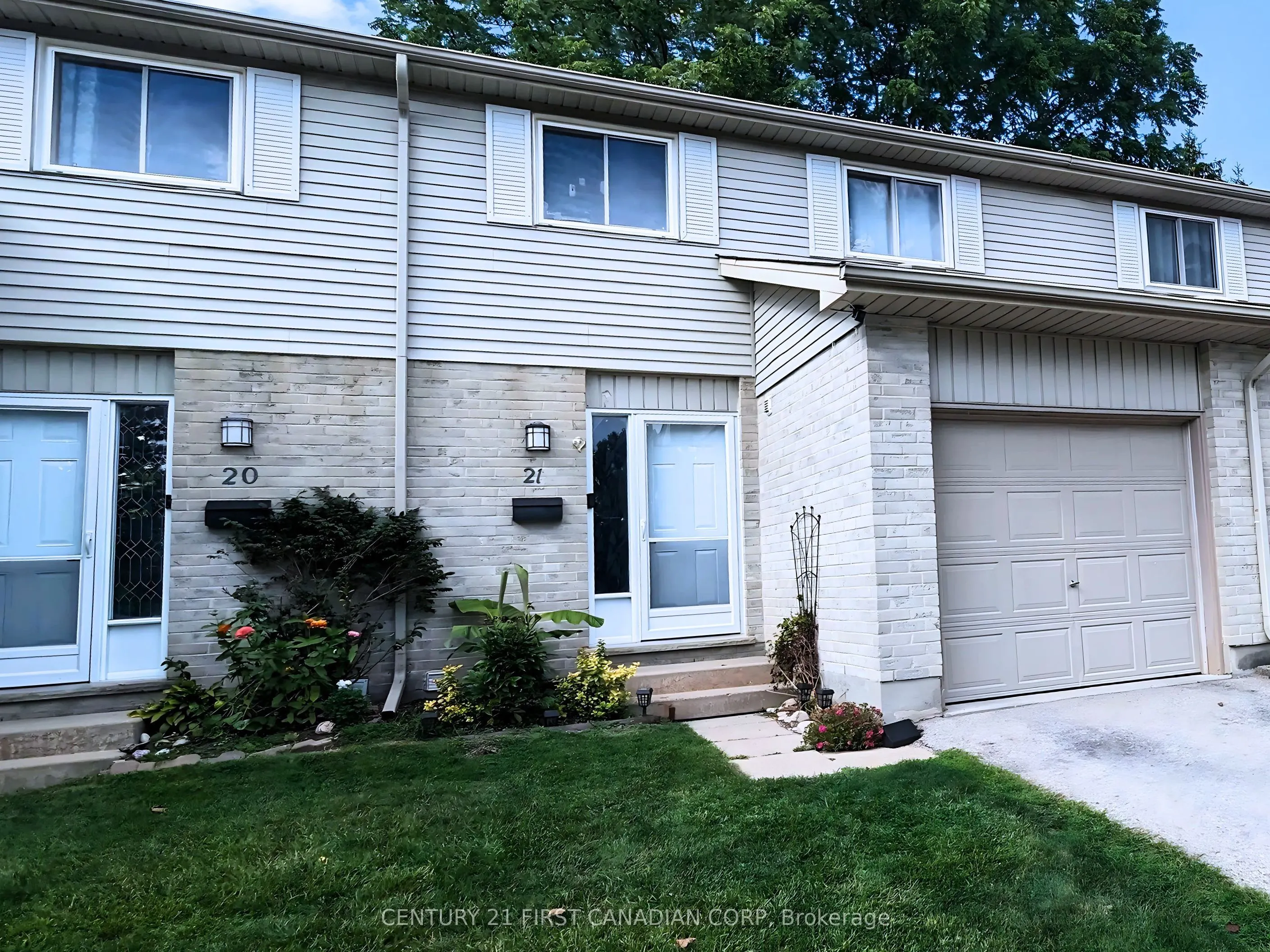 30 Clarendon Crescent, #21