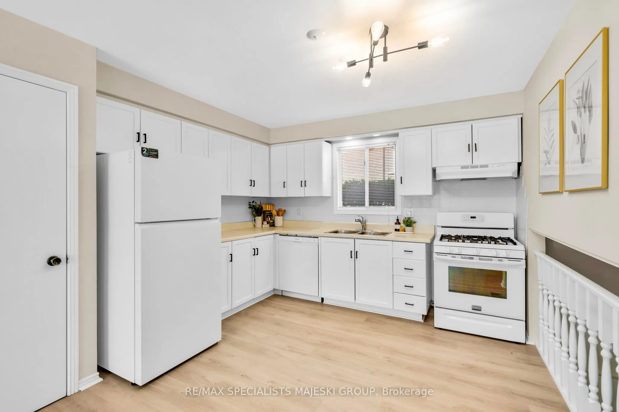 49 Goldwin Street