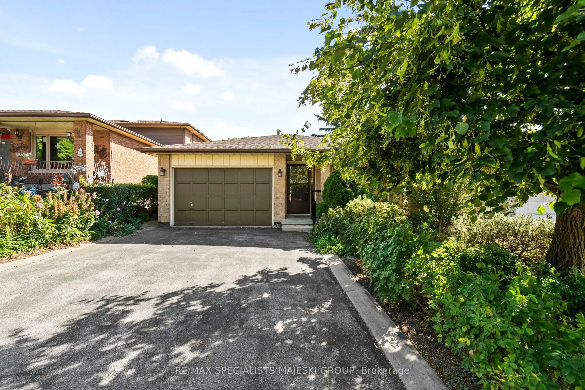 49 Goldwin Street