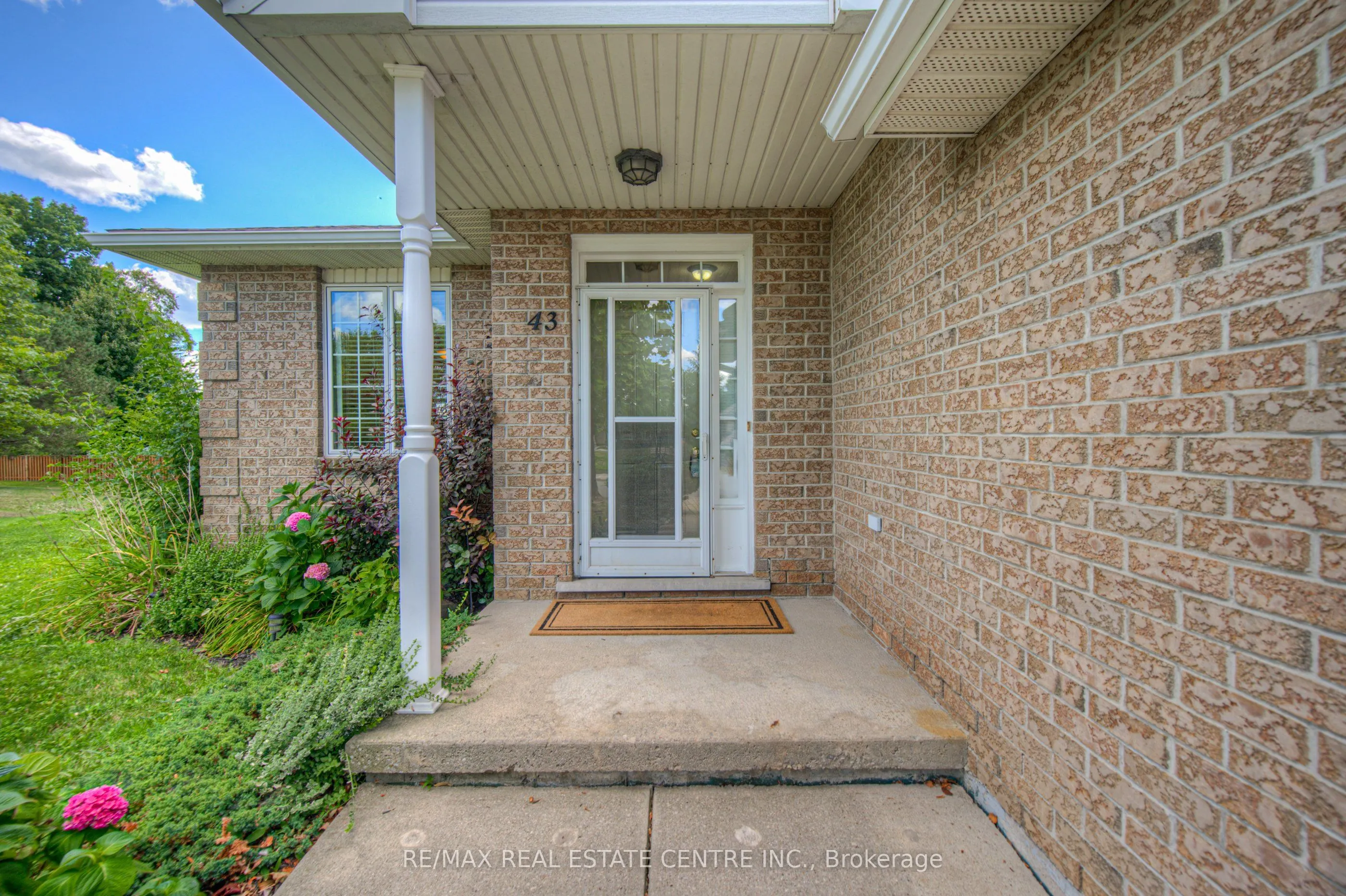 43 Postoaks Drive, #14