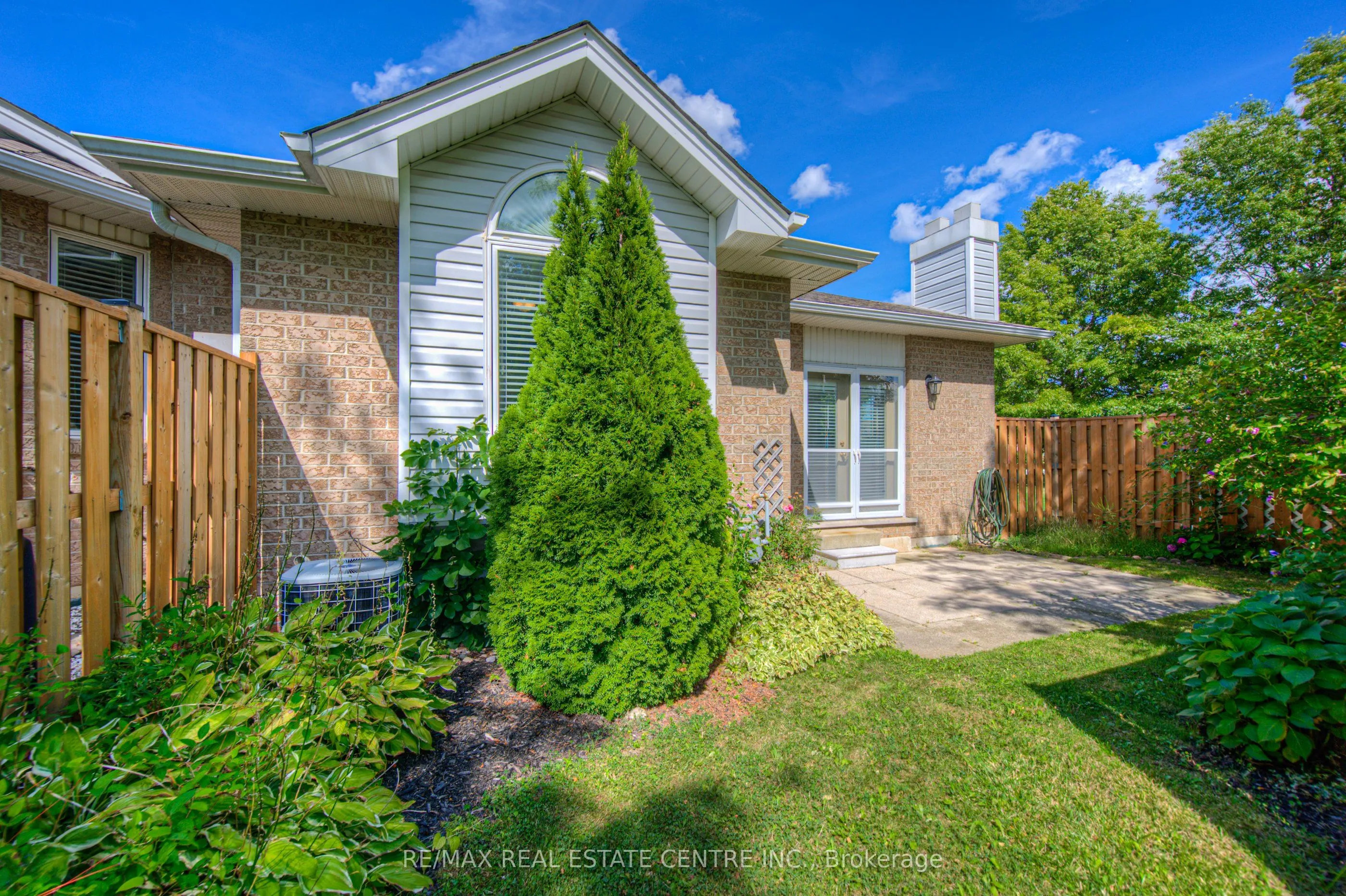 43 Postoaks Drive, #14