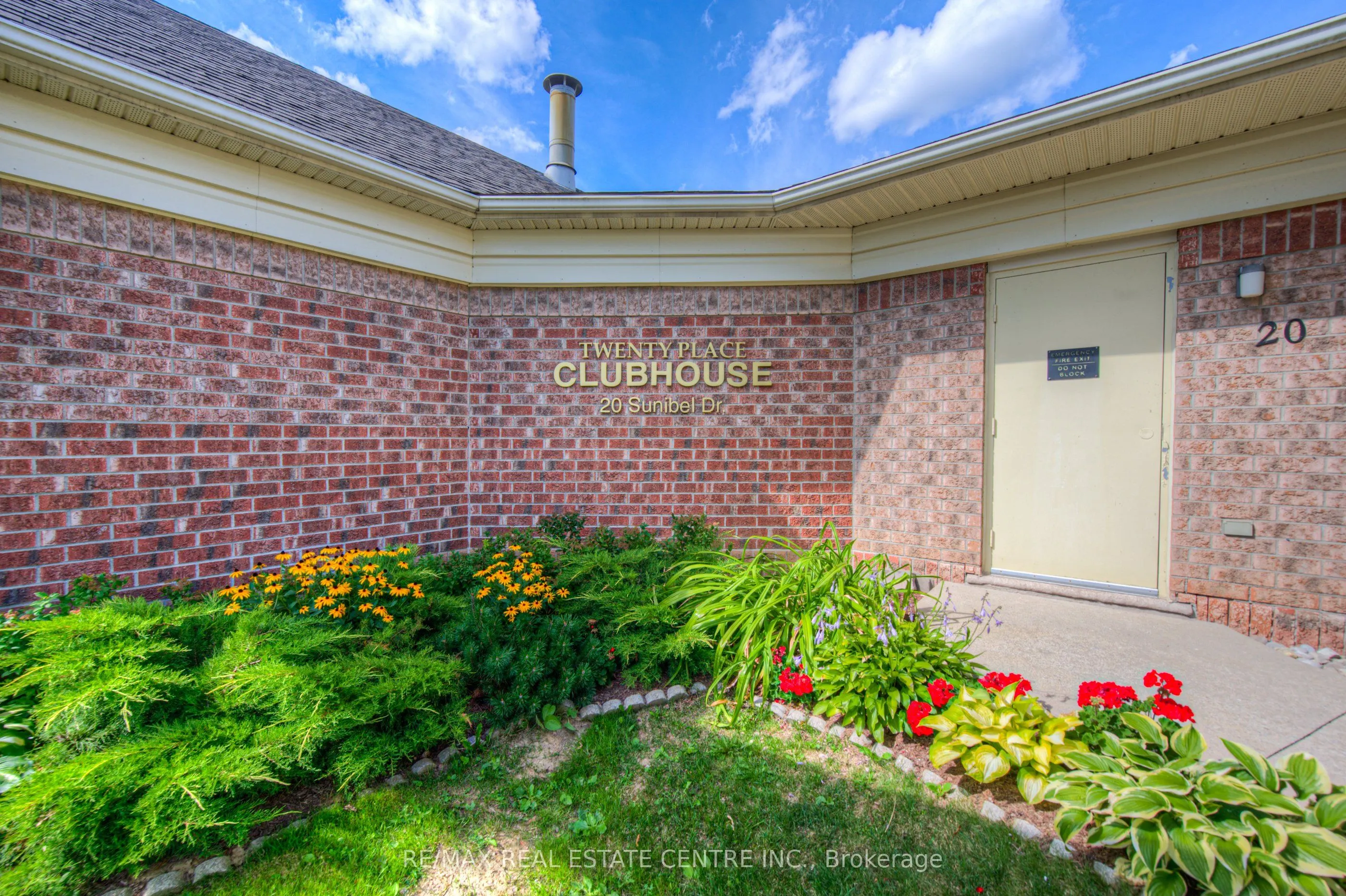43 Postoaks Drive, #14