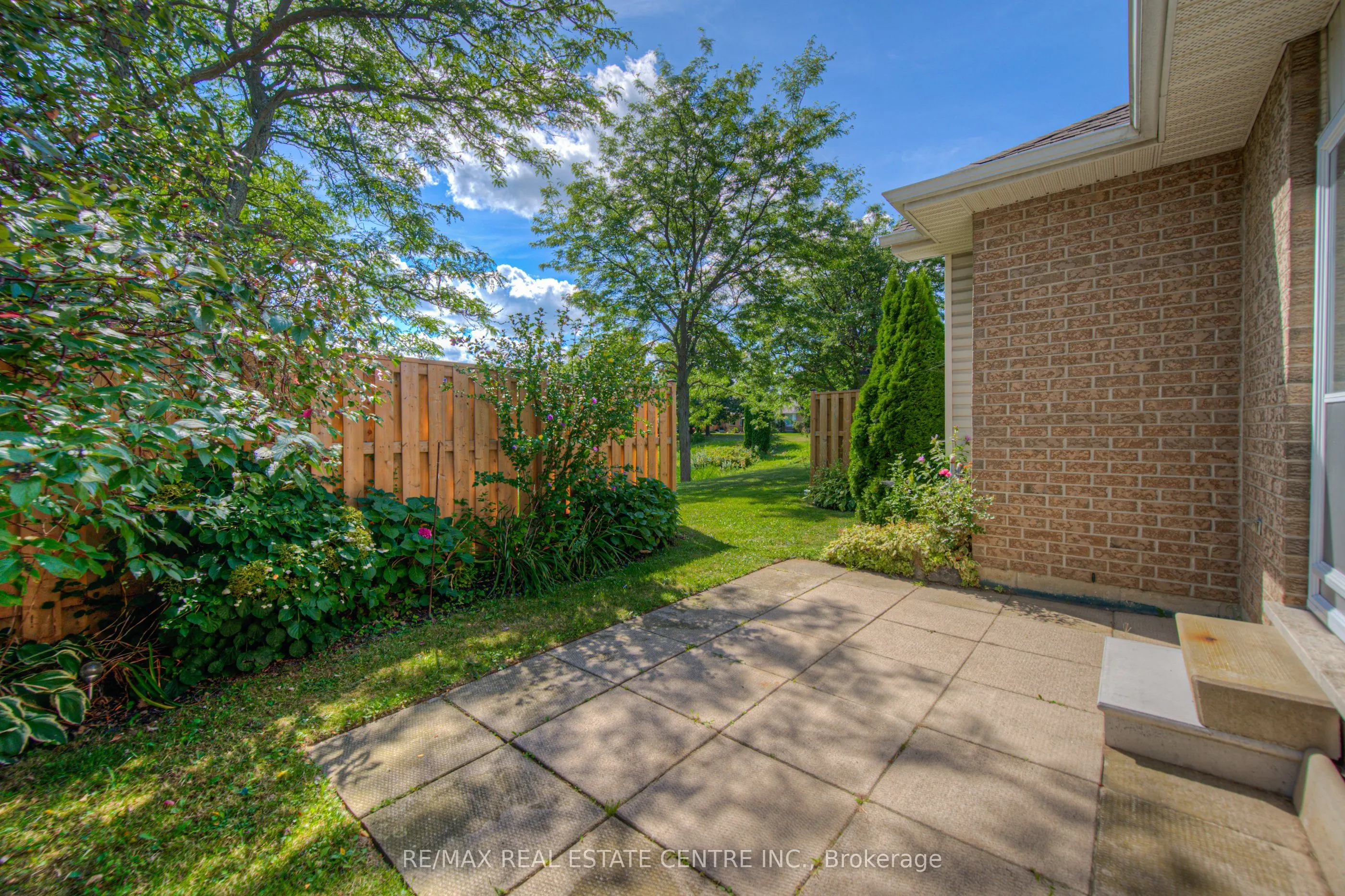 43 Postoaks Drive, #14