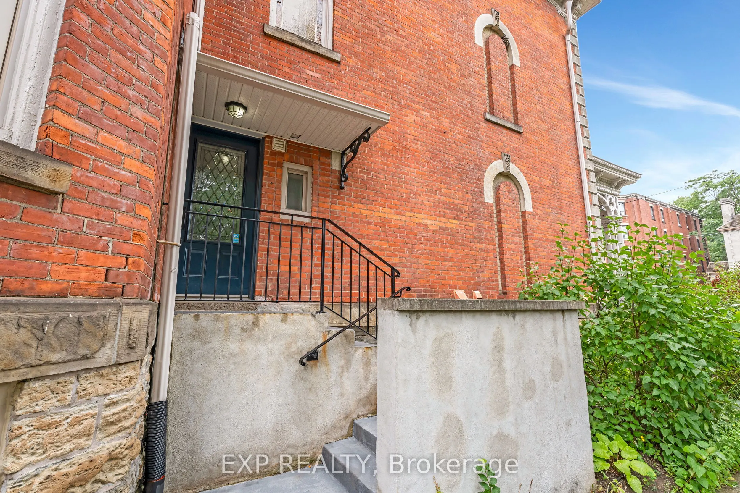 46 Herkimer Street, #2