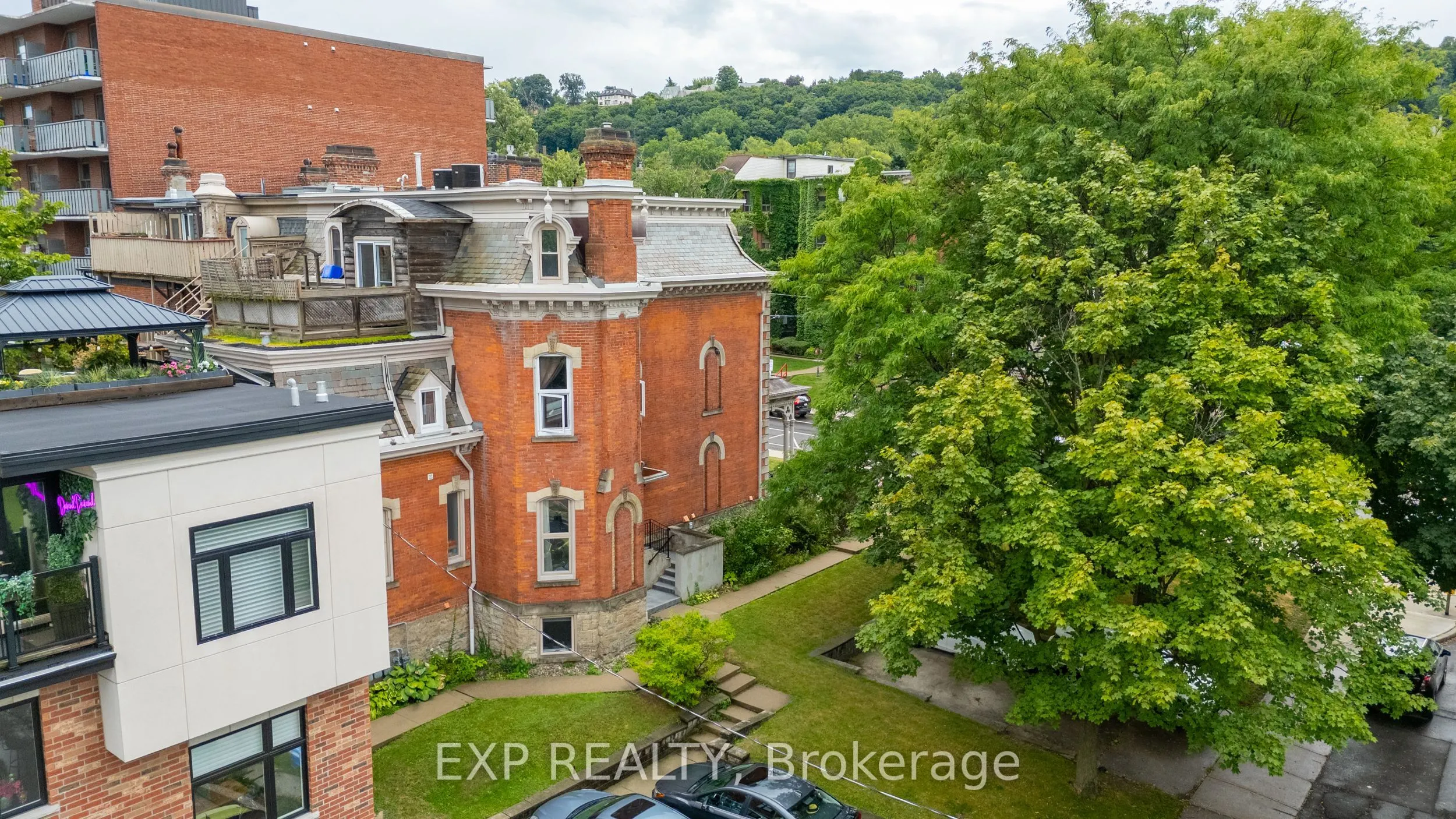 46 Herkimer Street, #2