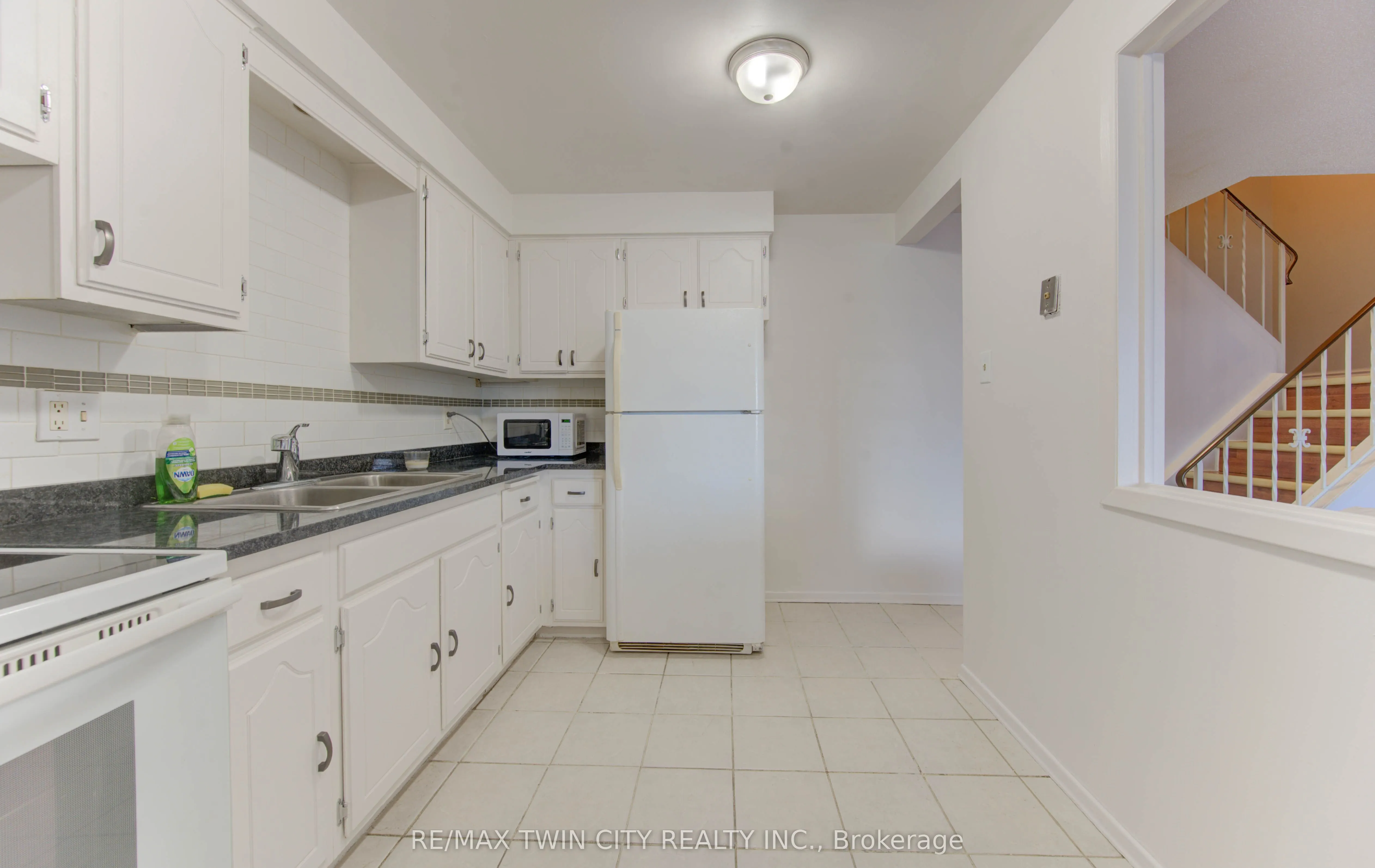 14 Williamsburg Road, #47
