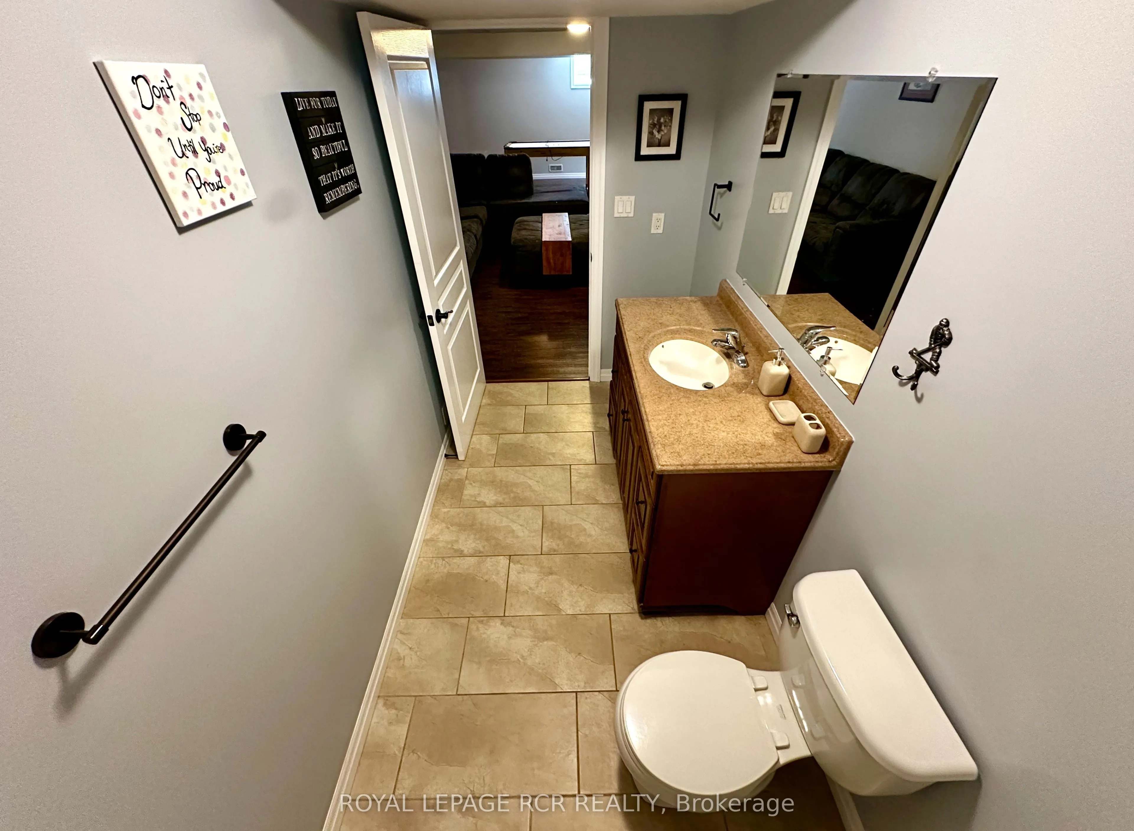 184 Ruby's Crescent E