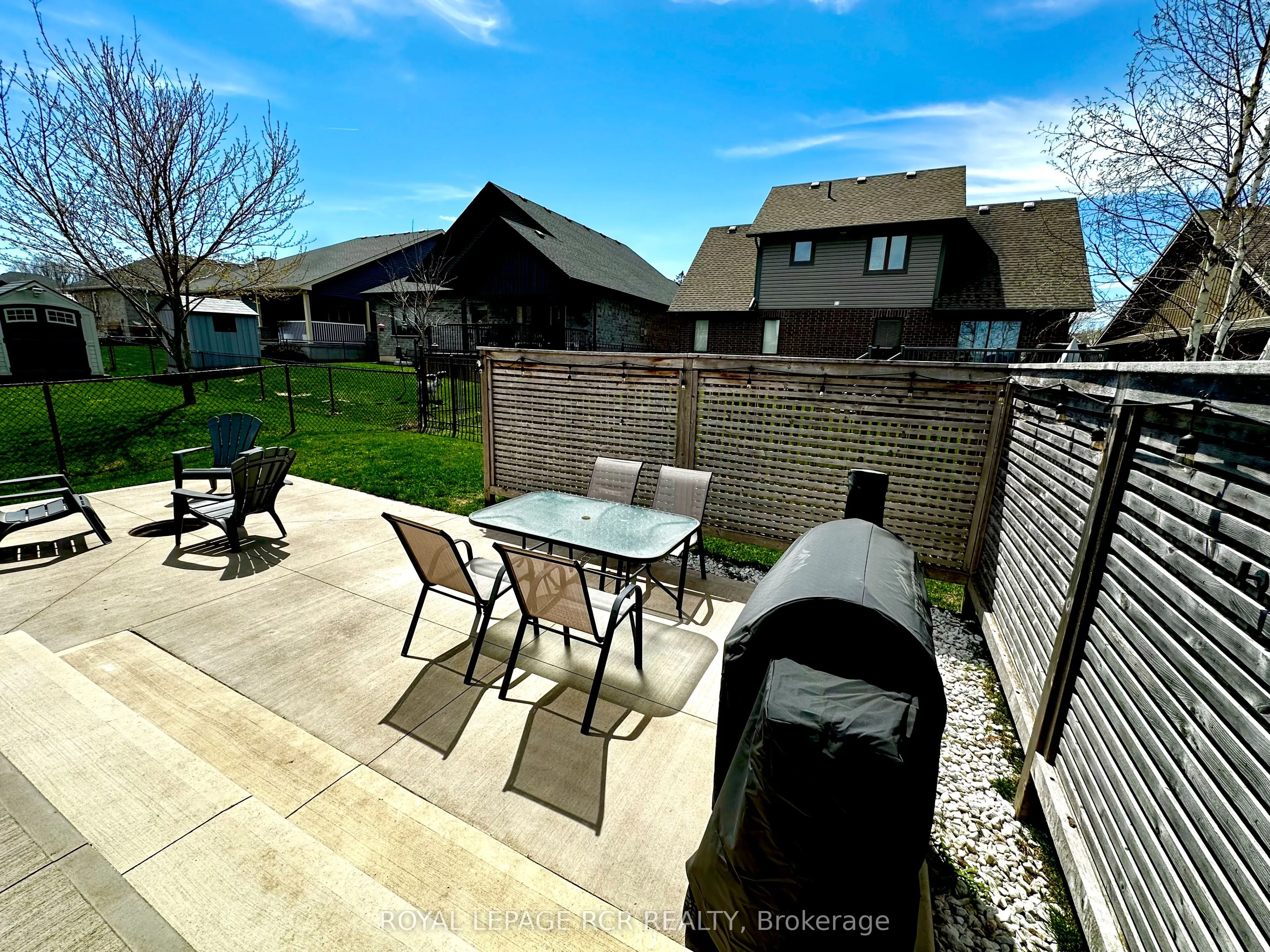 184 Ruby's Crescent E