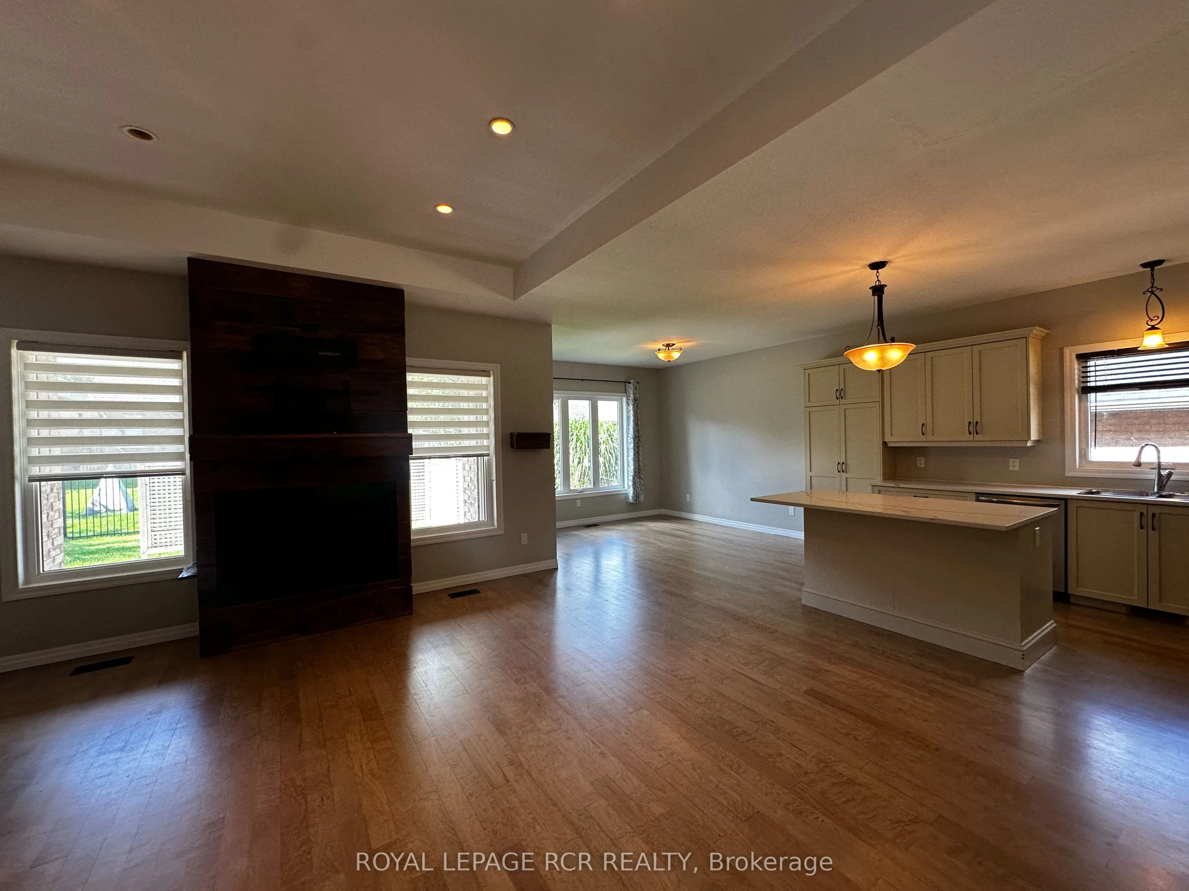 184 Ruby's Crescent E