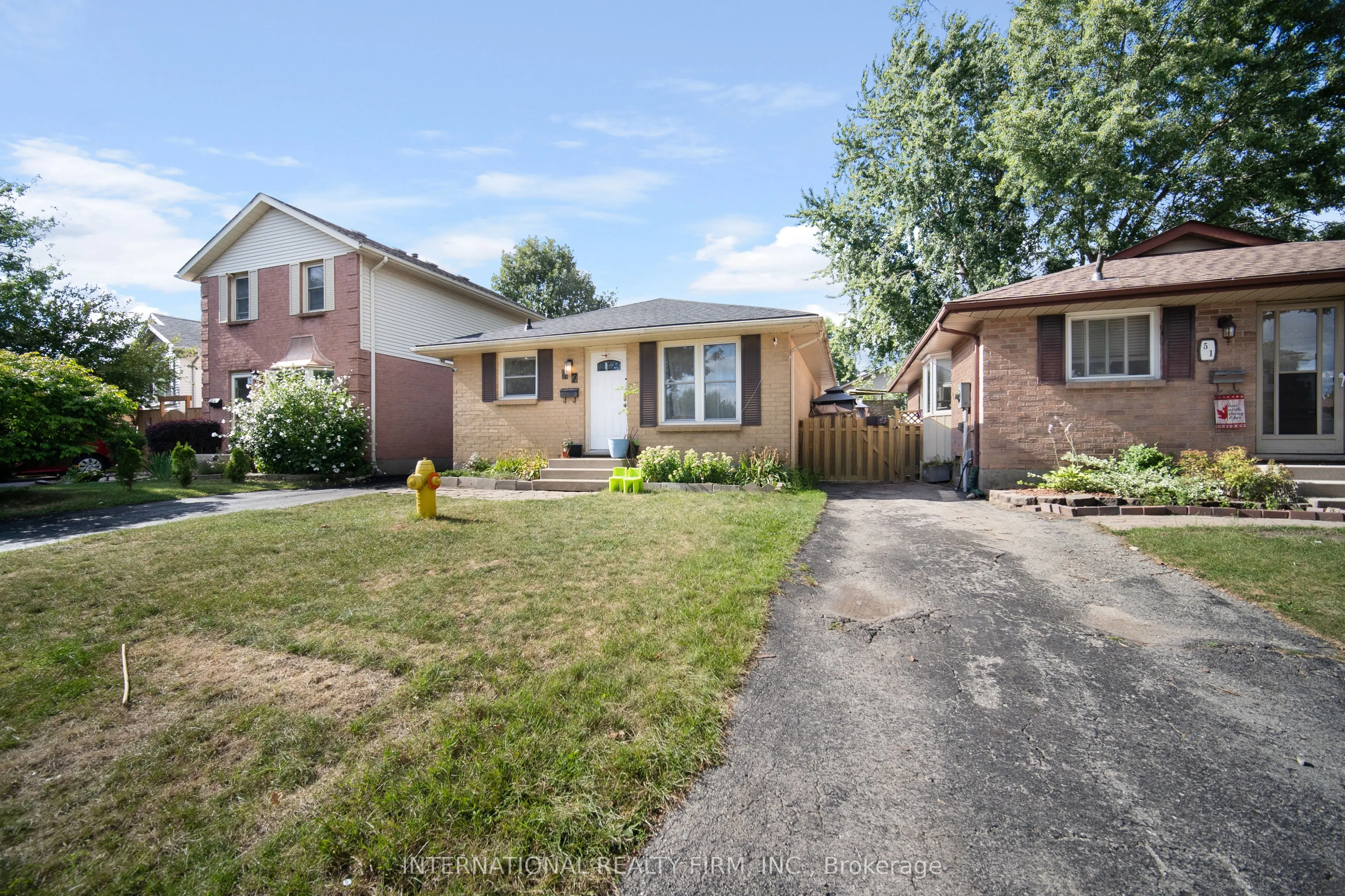 47 Speight Crescent