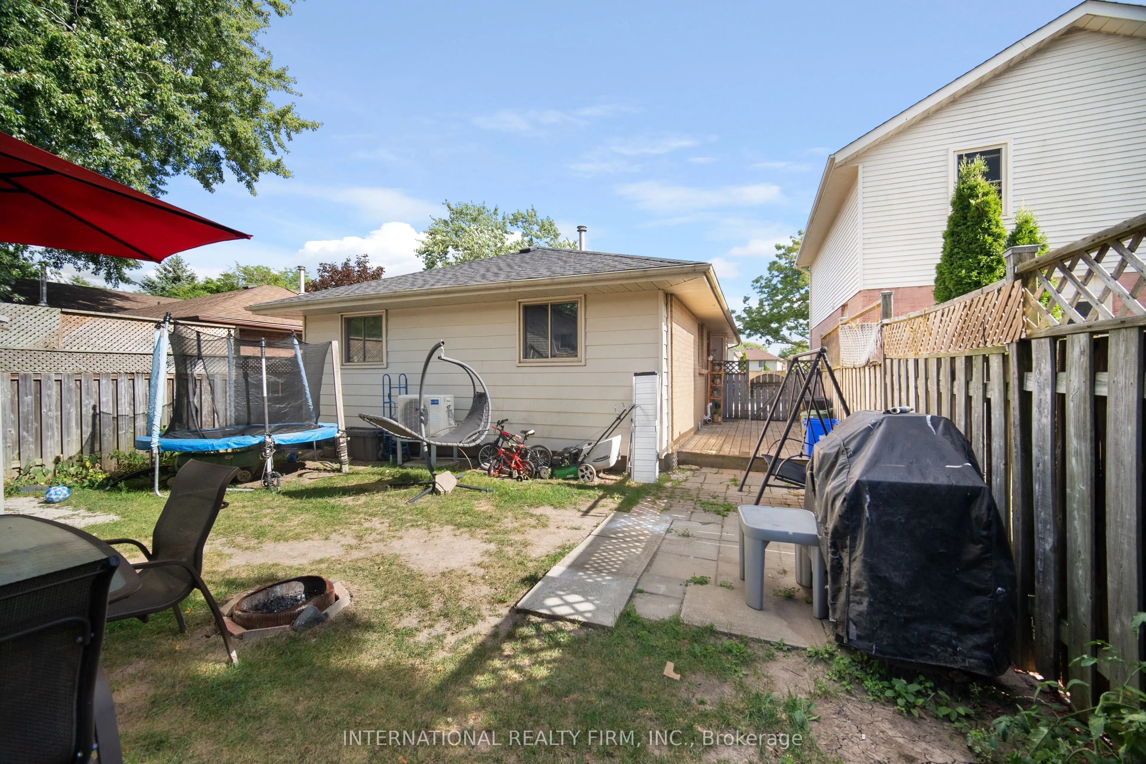 47 Speight Crescent