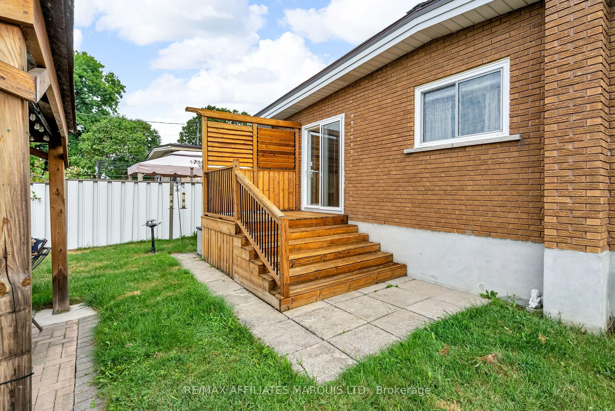 417 Beach Avenue
