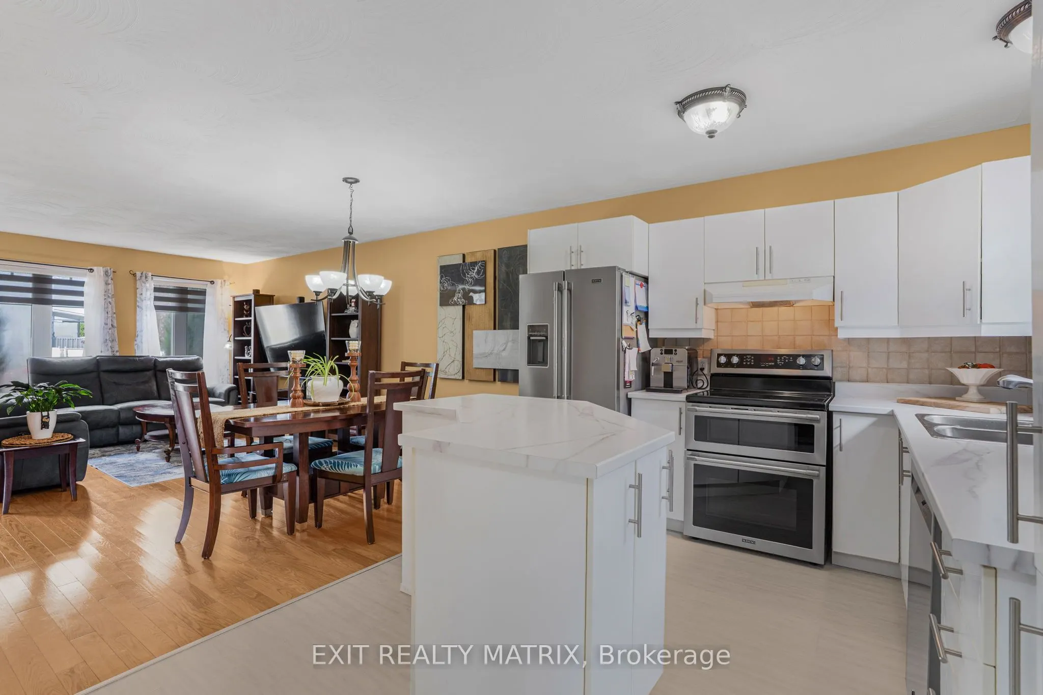 399 Chartrand Avenue