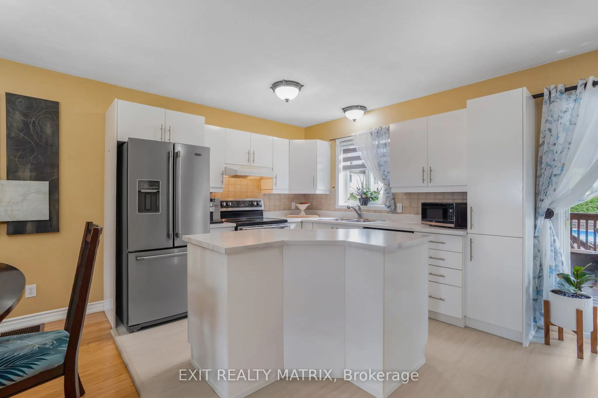 399 Chartrand Avenue