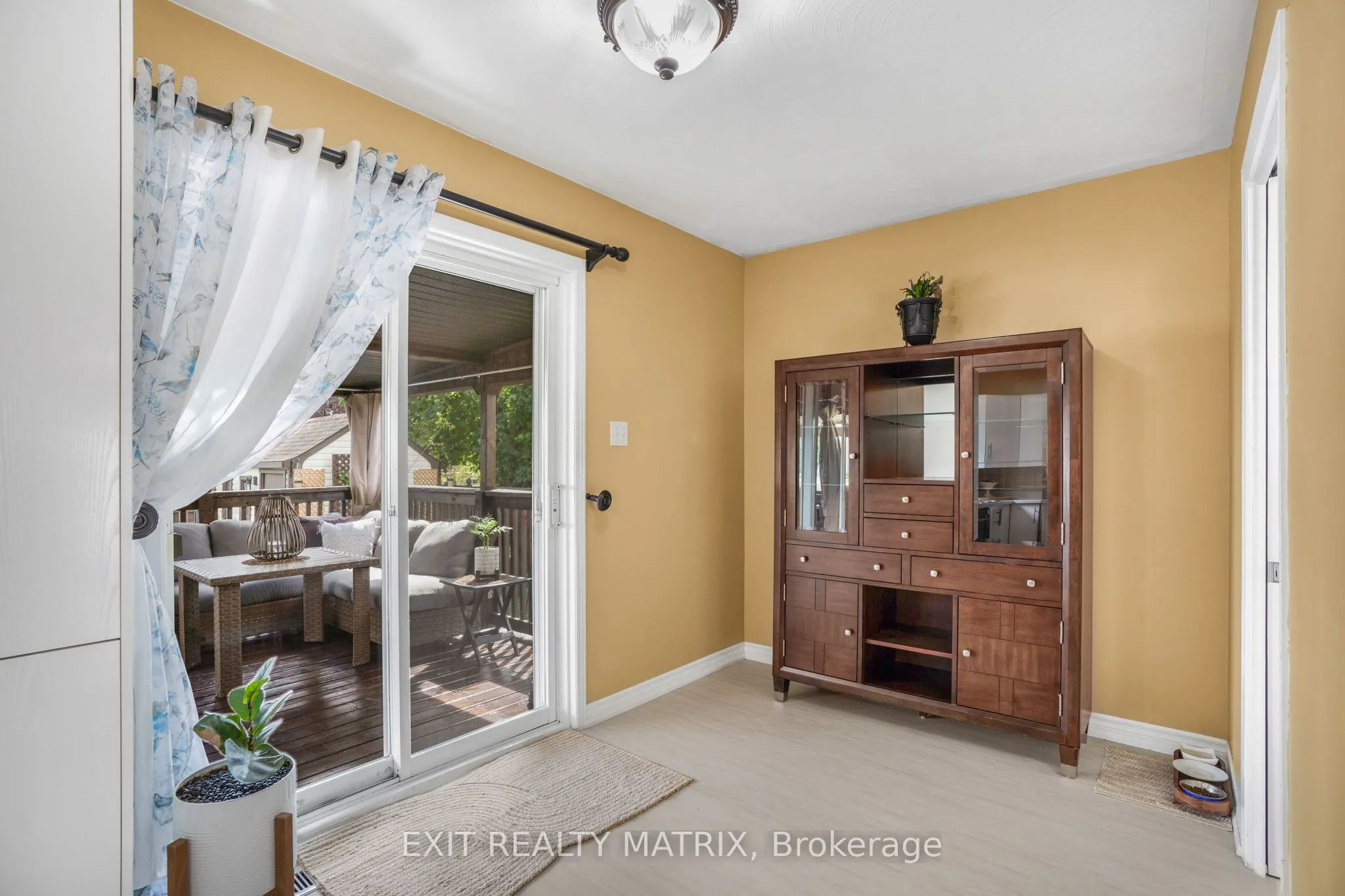 399 Chartrand Avenue