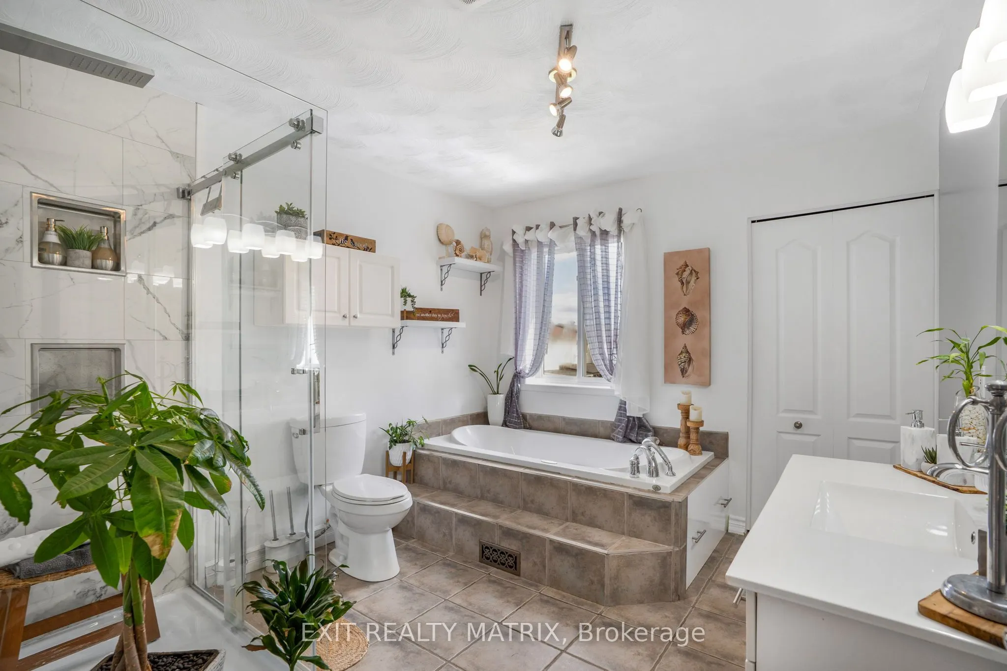 399 Chartrand Avenue