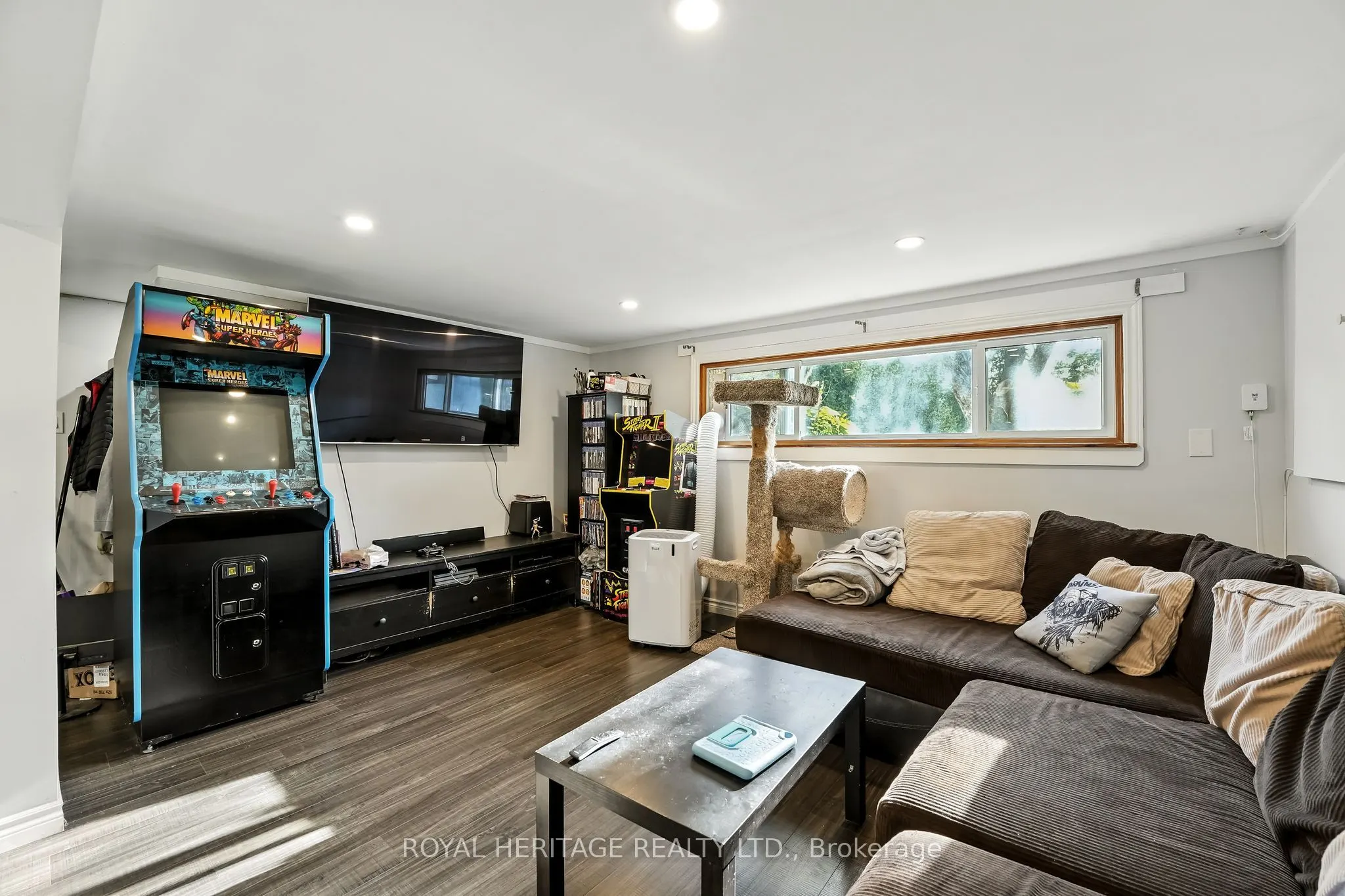 45 Maplewood Avenue