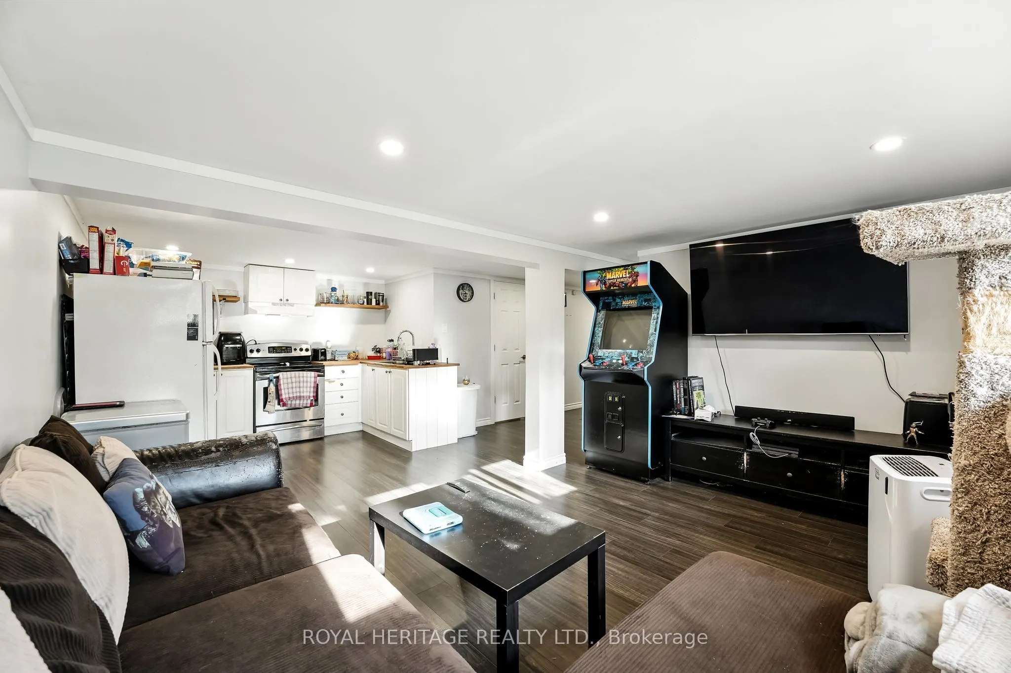 45 Maplewood Avenue