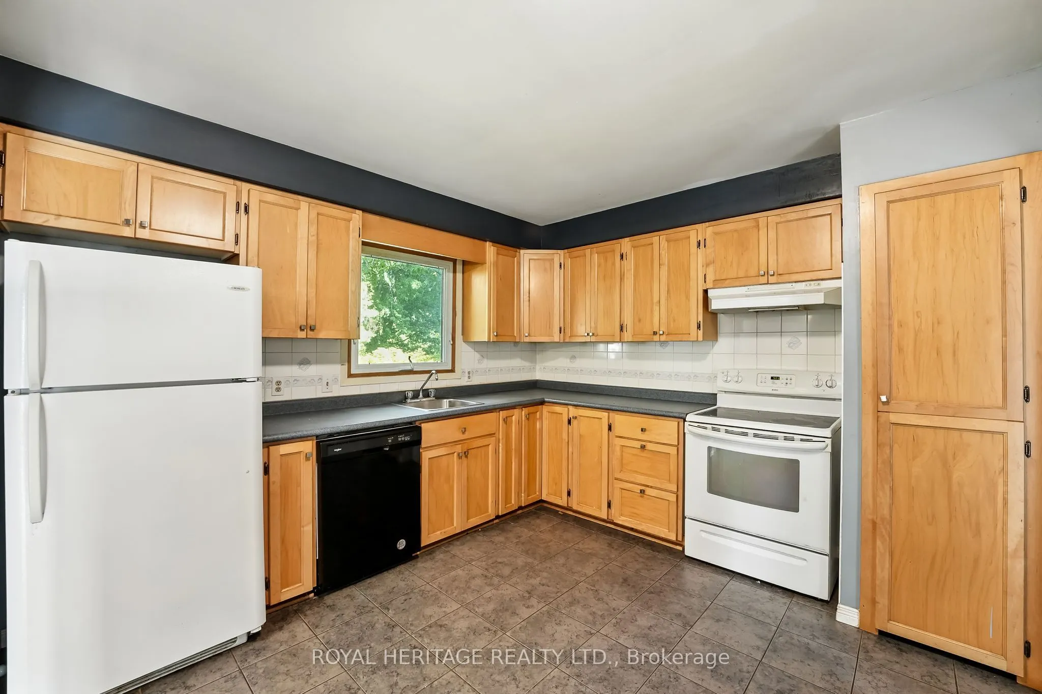 45 Maplewood Avenue