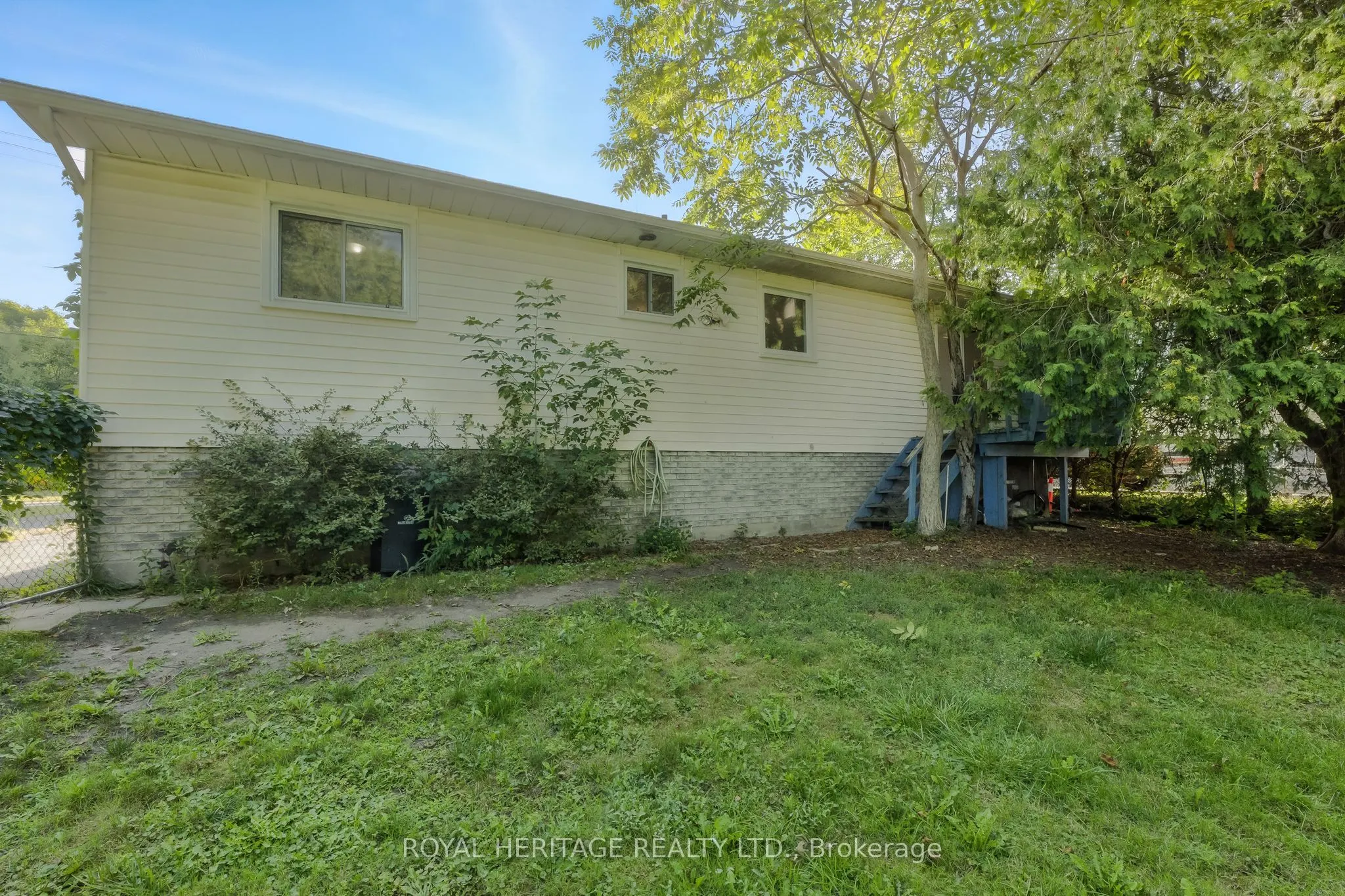 45 Maplewood Avenue