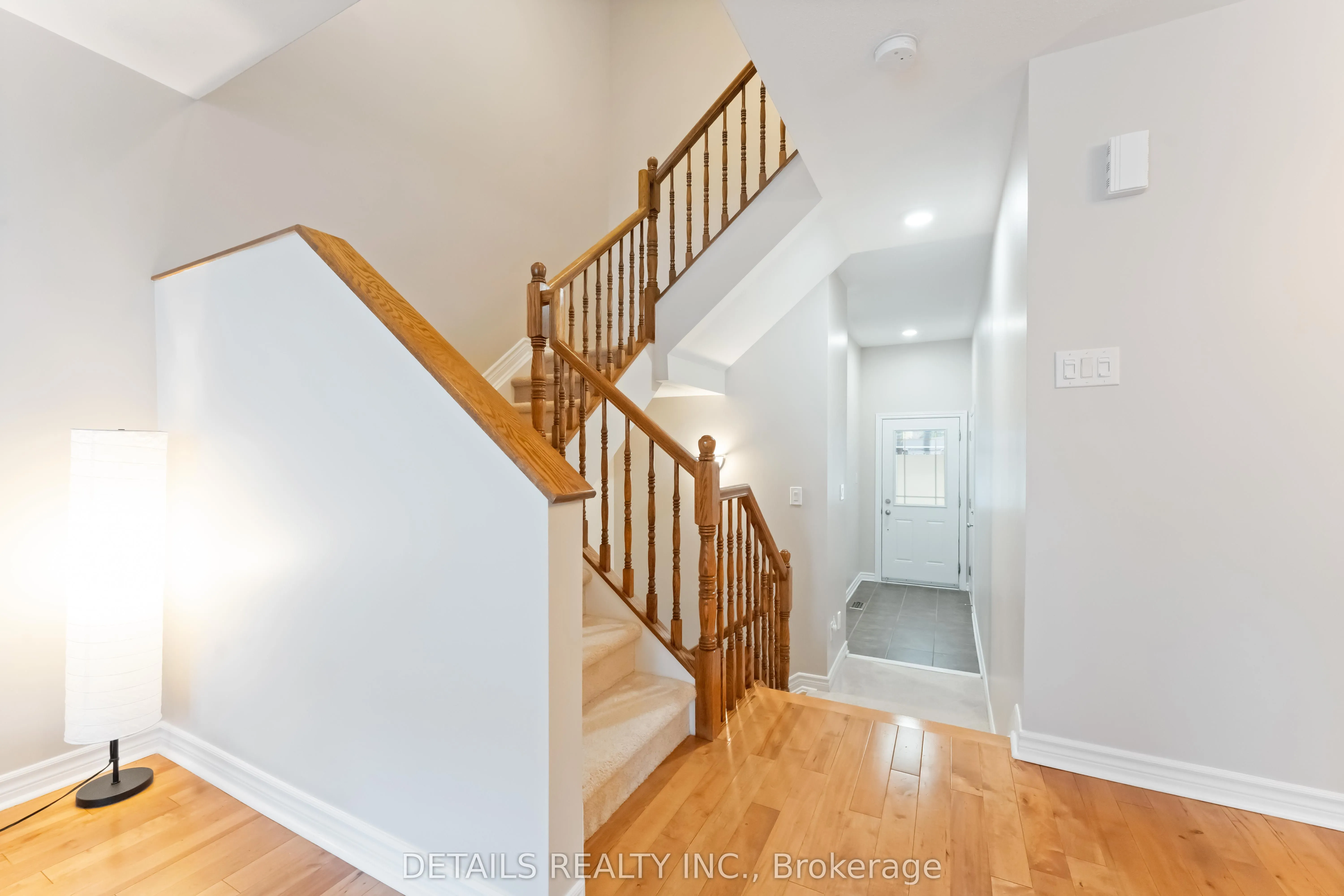 606 Malkowski Street