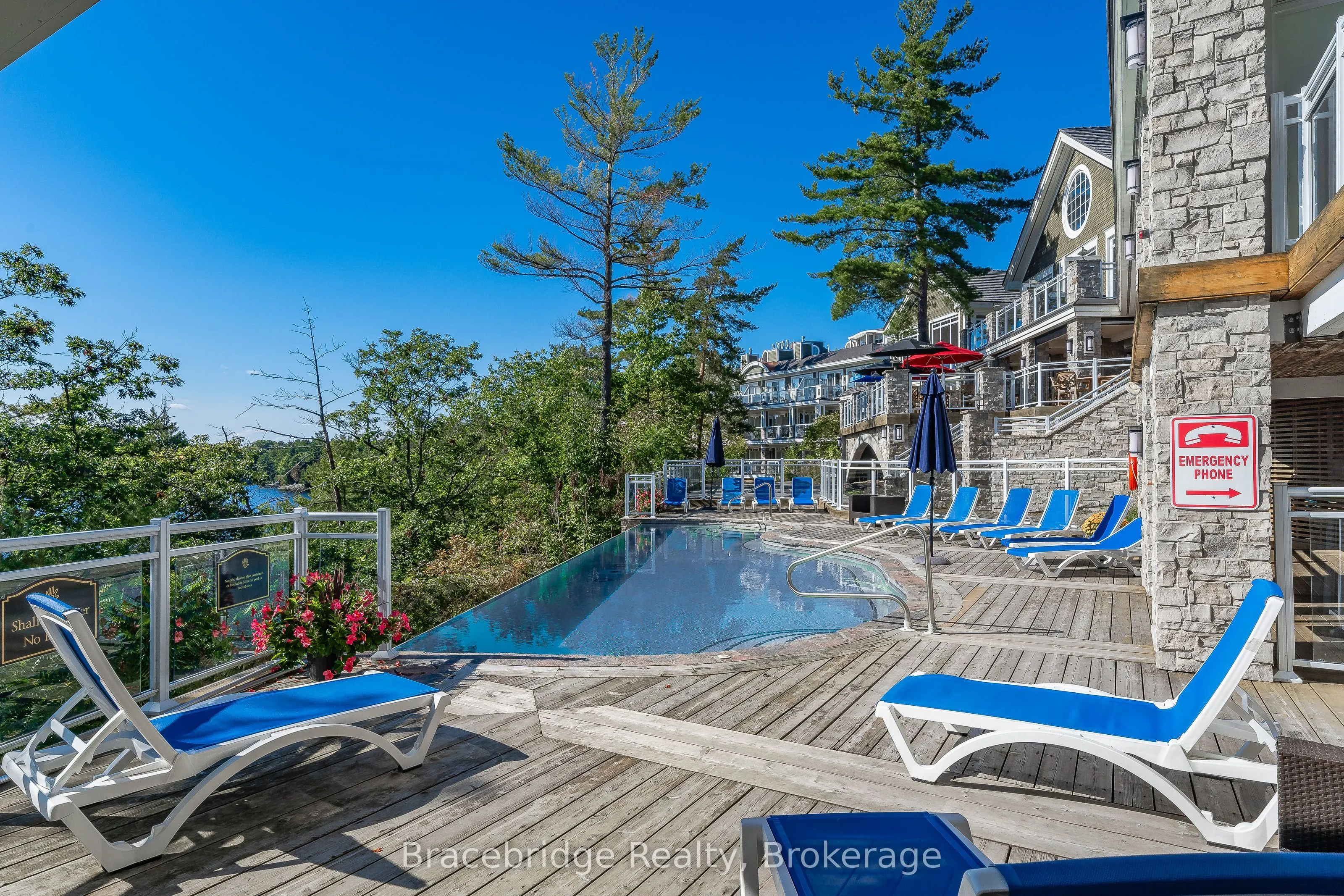 1869 Muskoka 118 Road W, #A201-D1