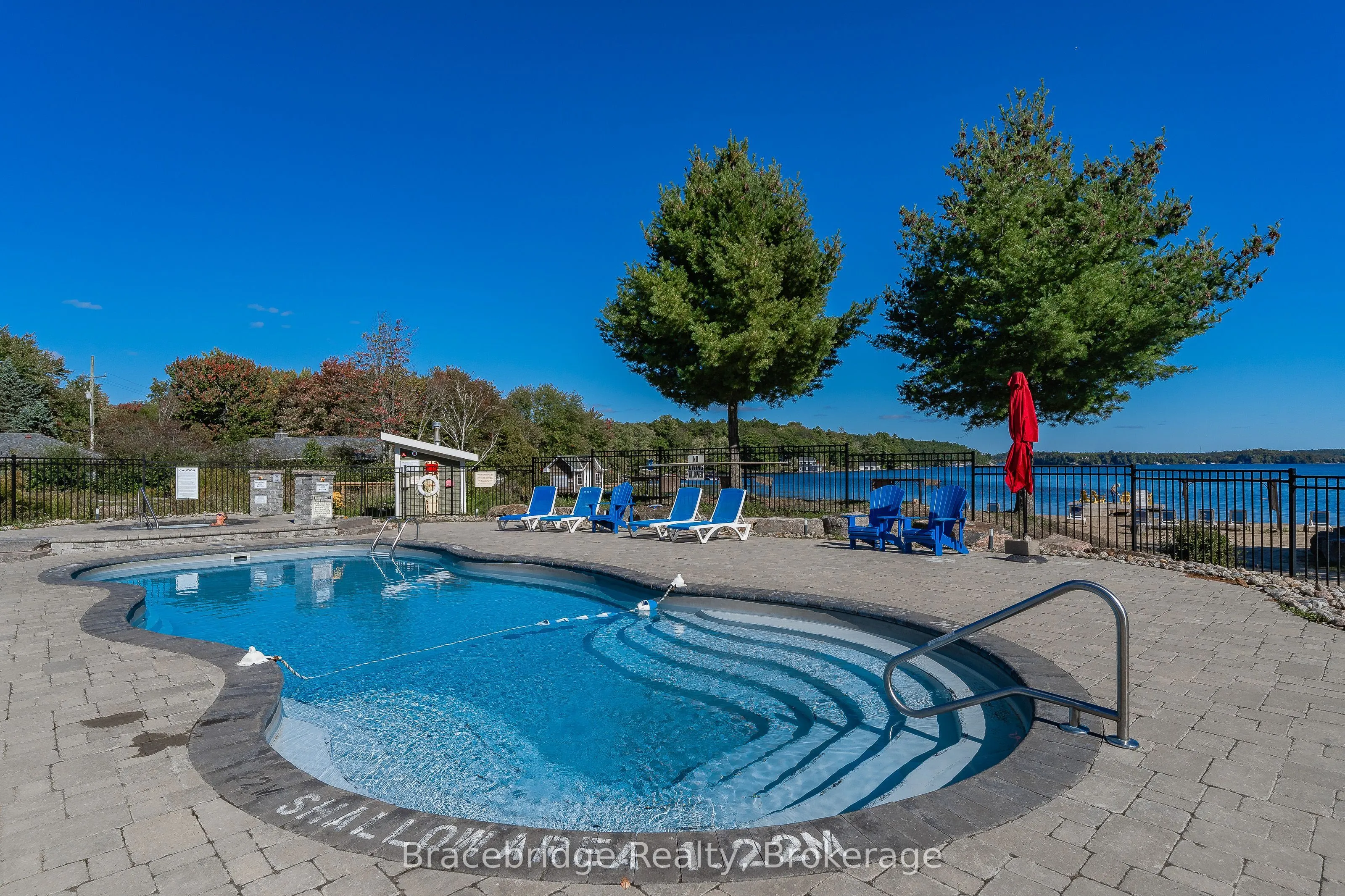 1869 Muskoka 118 Road W, #A201-D1