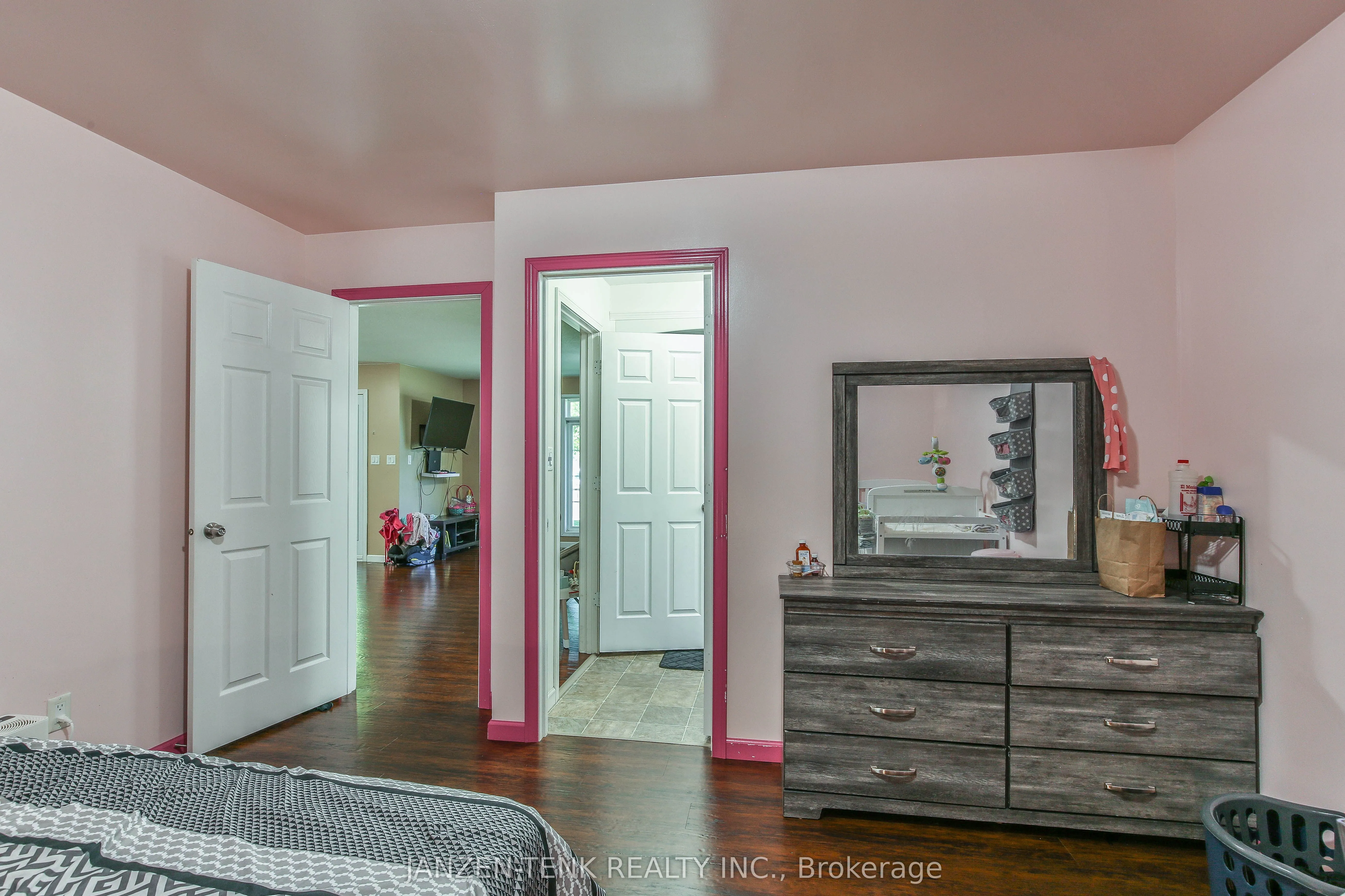 6770 Plank Road