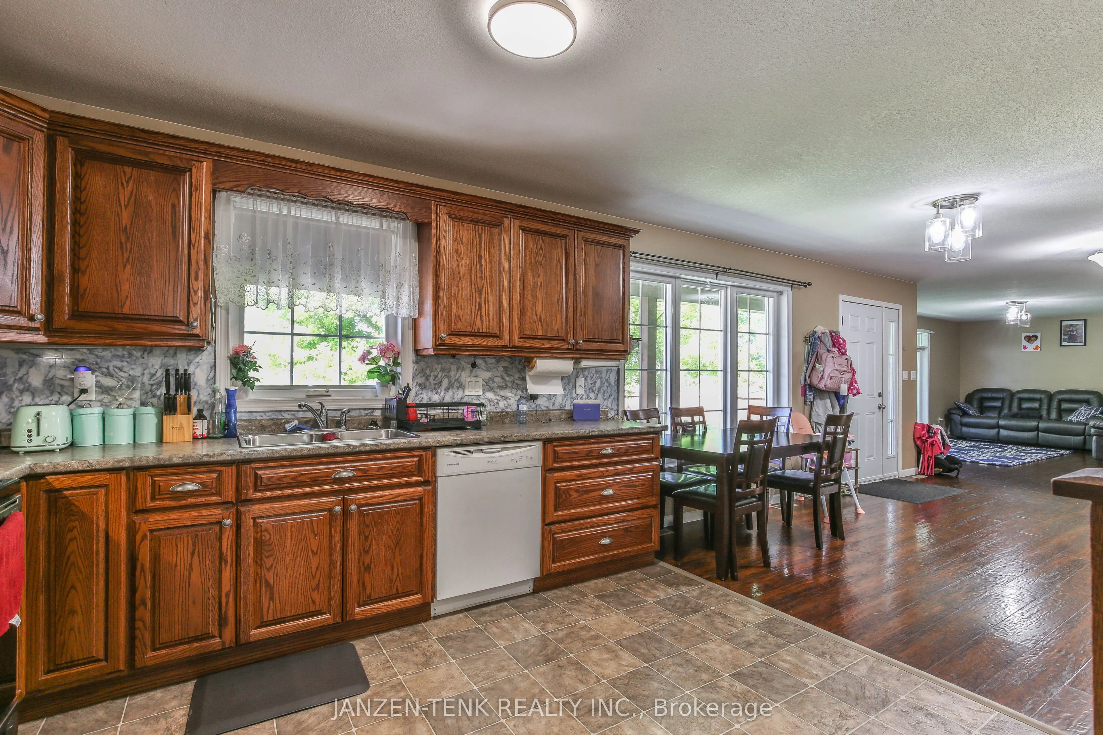 6770 Plank Road