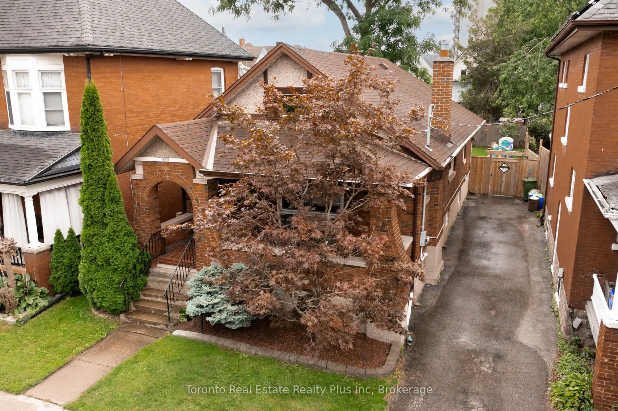 30 Scott Street