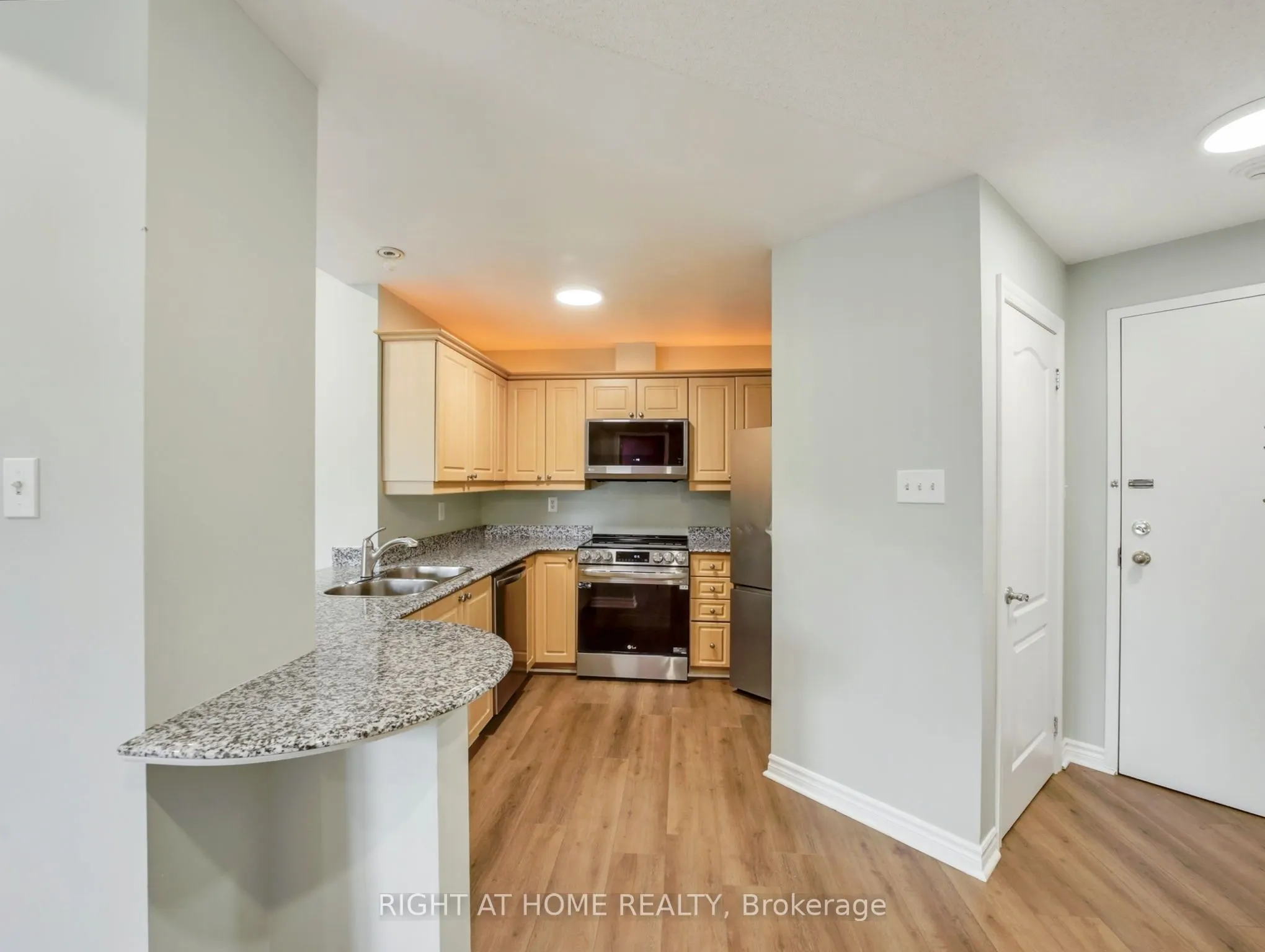 135 James Street, #311