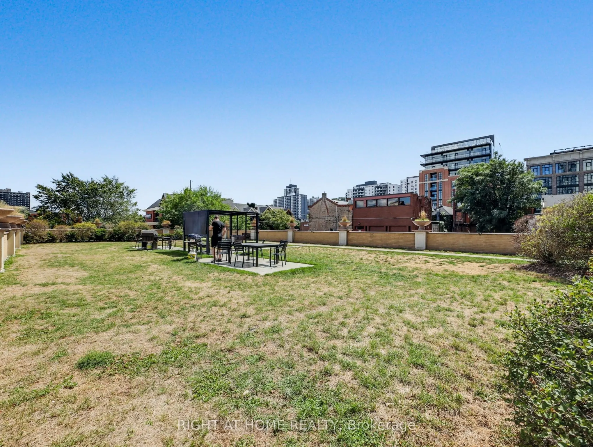 135 James Street, #311