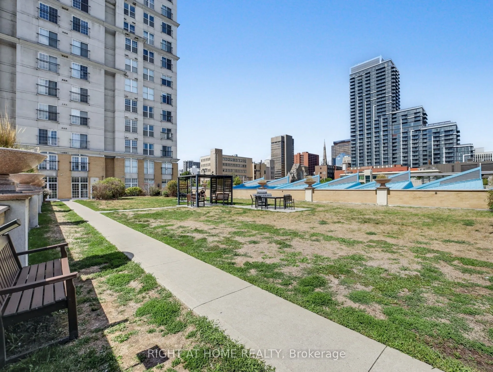 135 James Street, #311