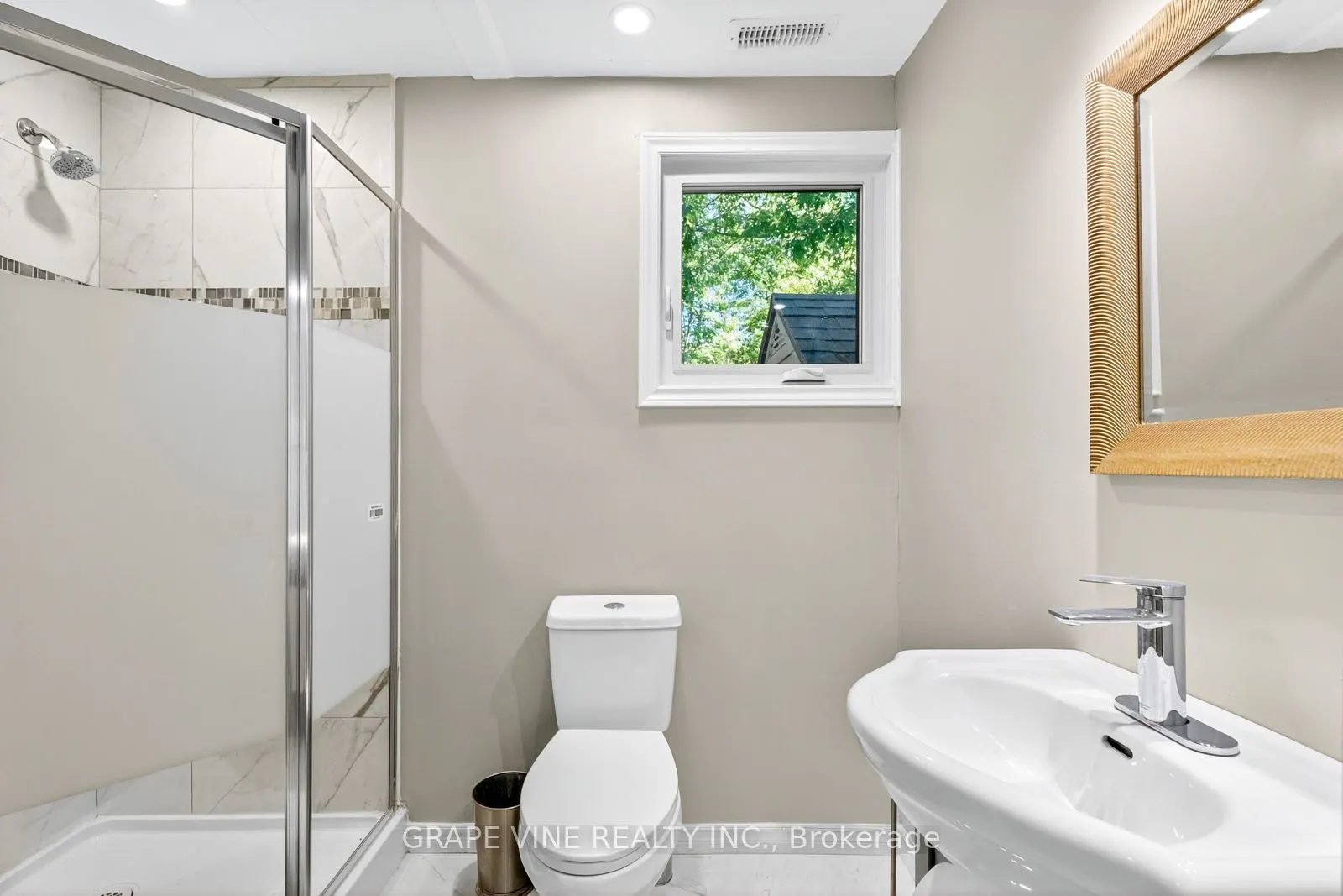 125 Hunter Crescent
