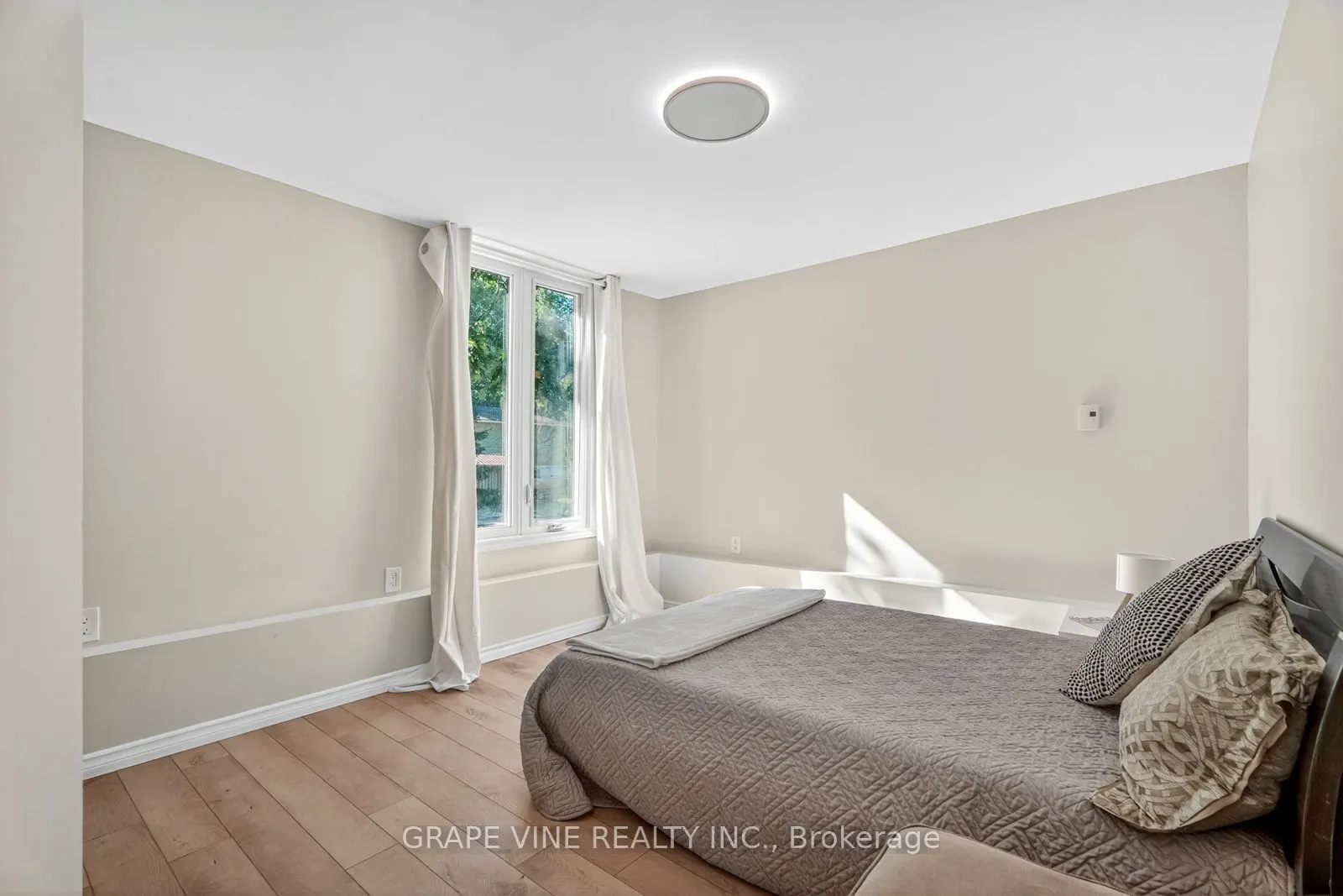 125 Hunter Crescent