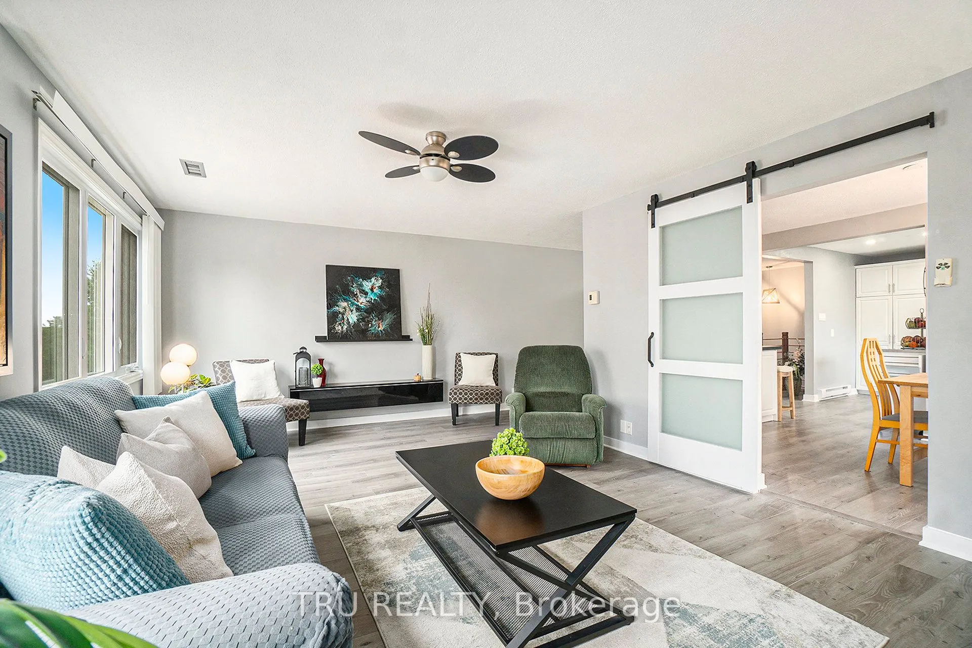 307 Stratas Court, #20