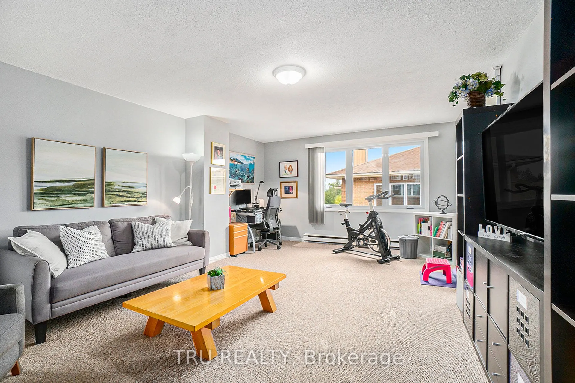 307 Stratas Court, #20