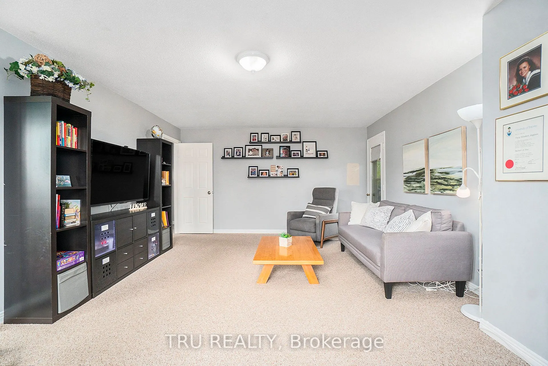 307 Stratas Court, #20