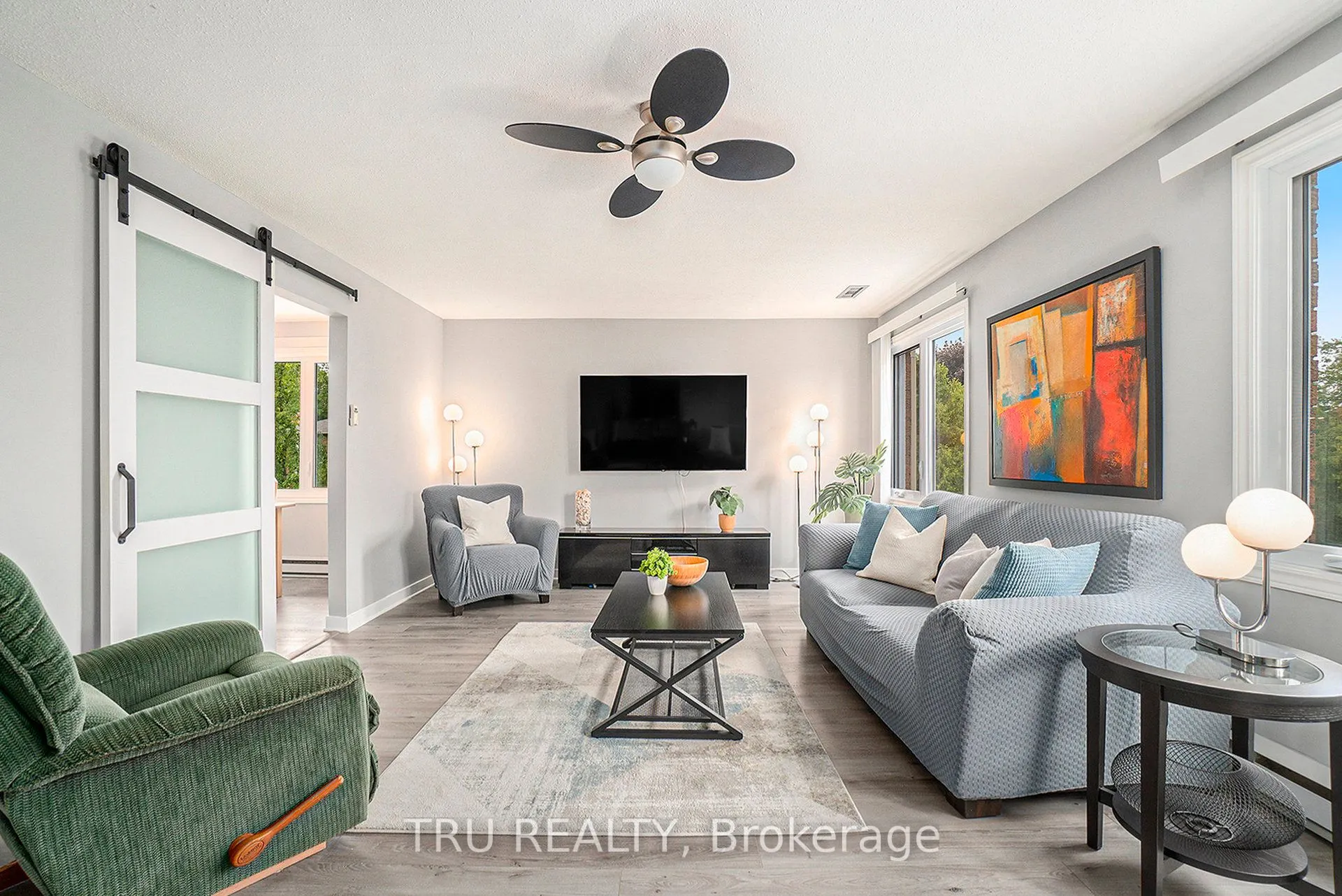 307 Stratas Court, #20