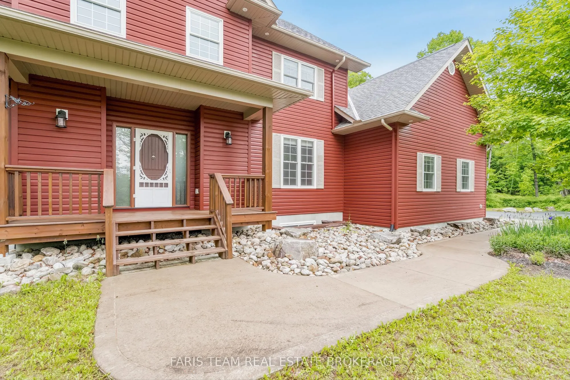 156 Deerfoot Trail