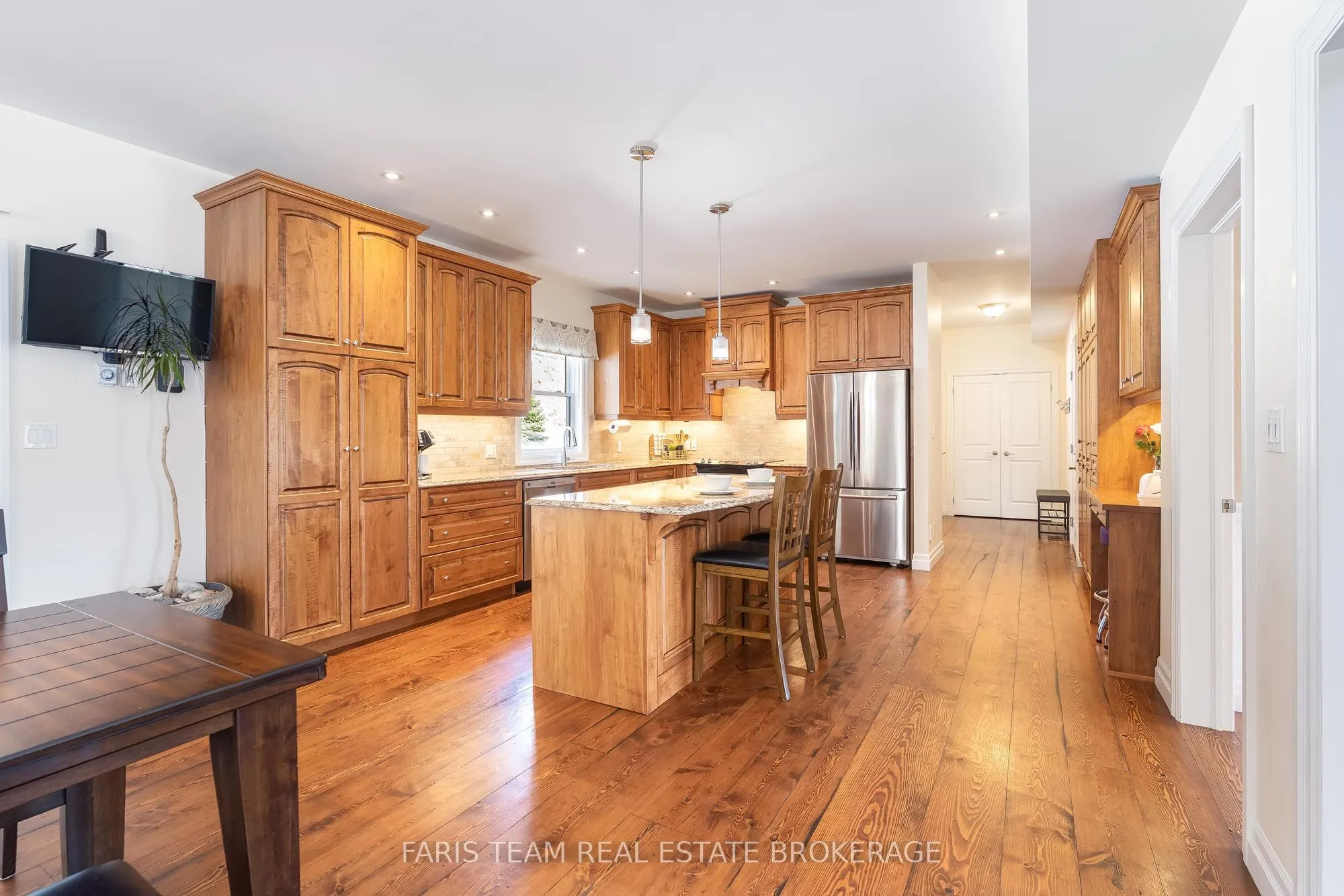 156 Deerfoot Trail