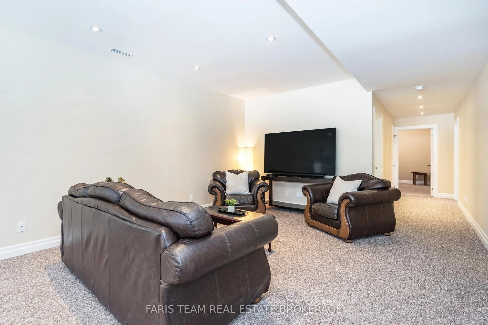 156 Deerfoot Trail