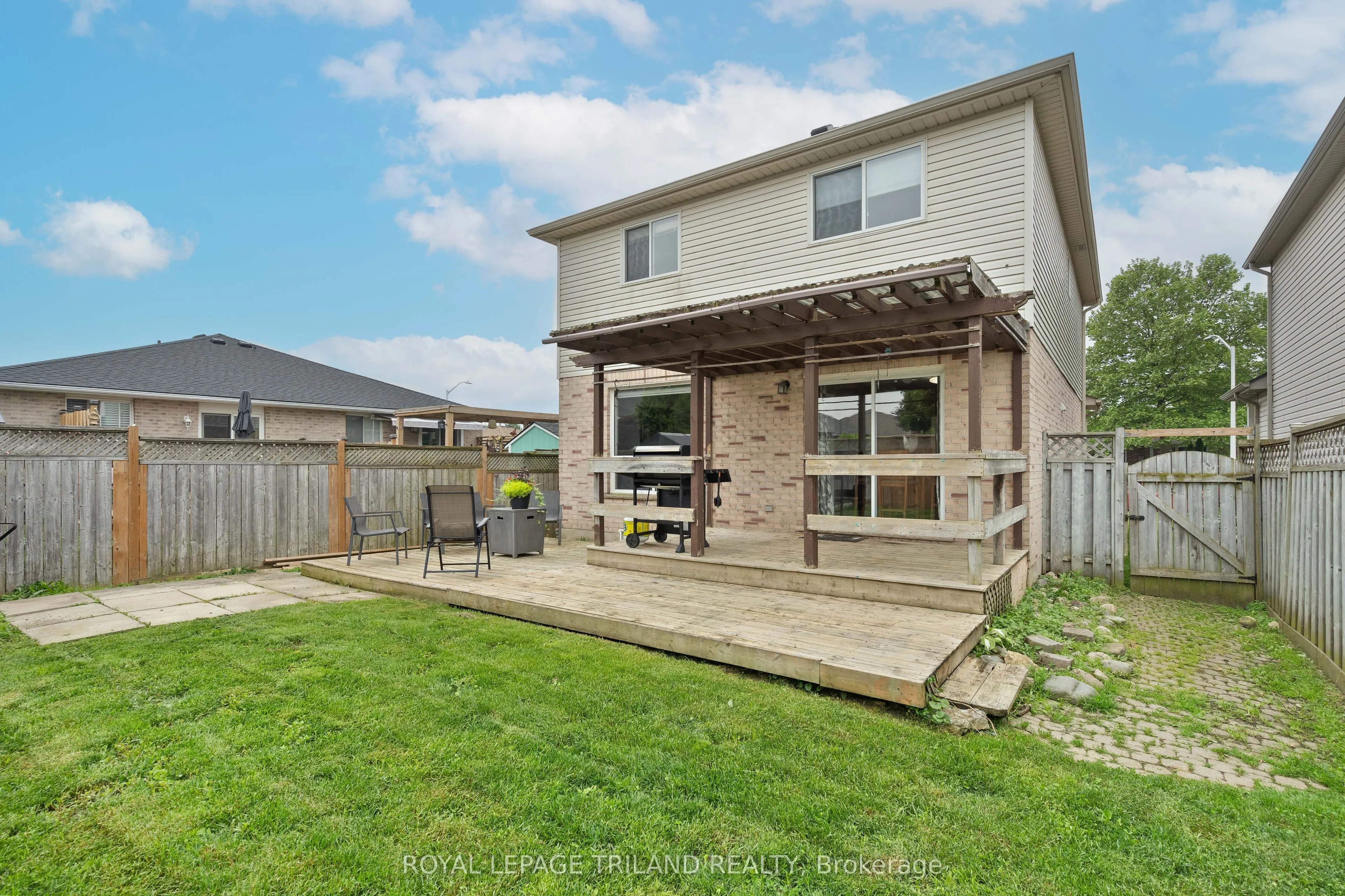 47 Carrie Crescent