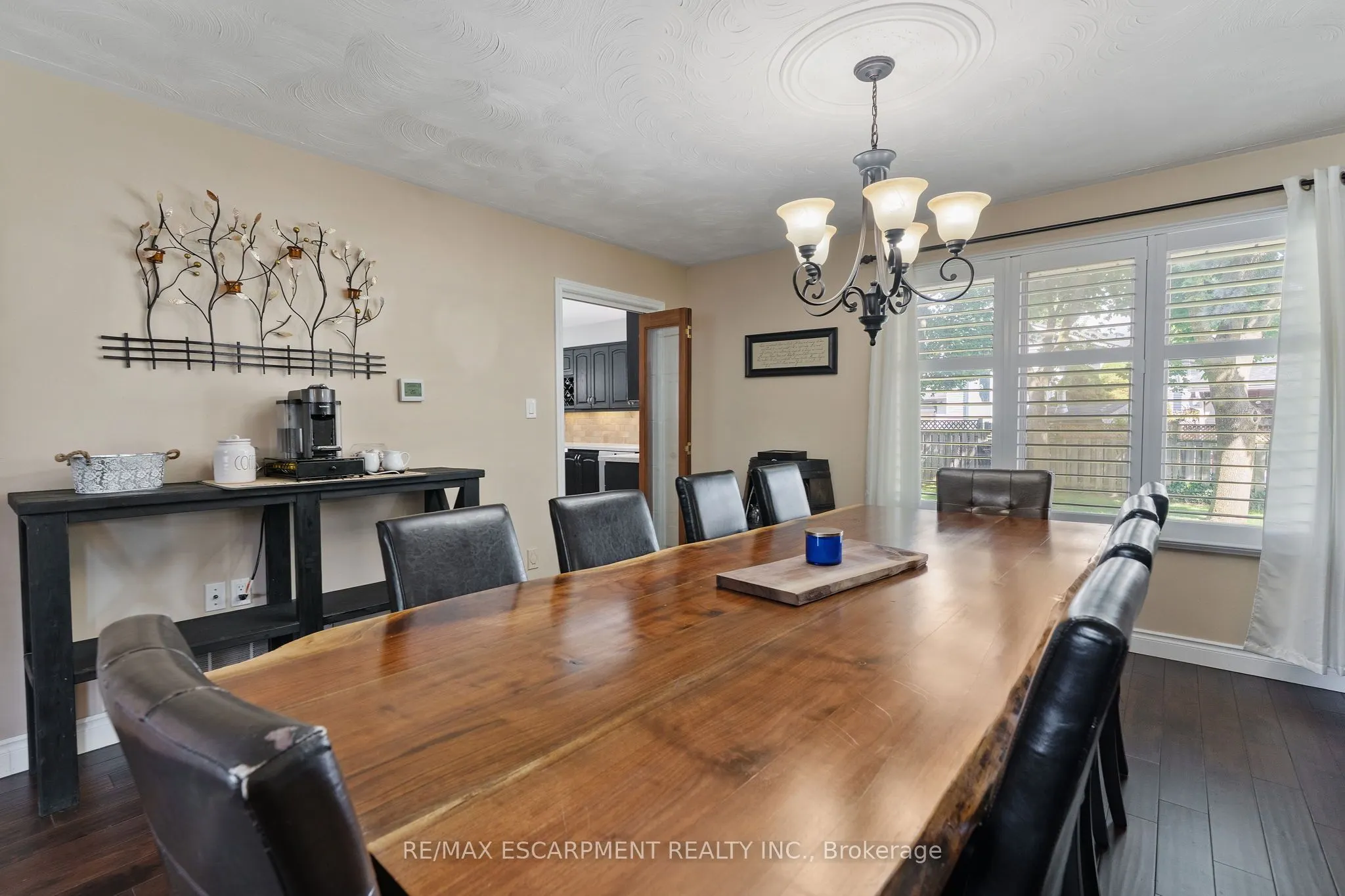17 Kintyre Court